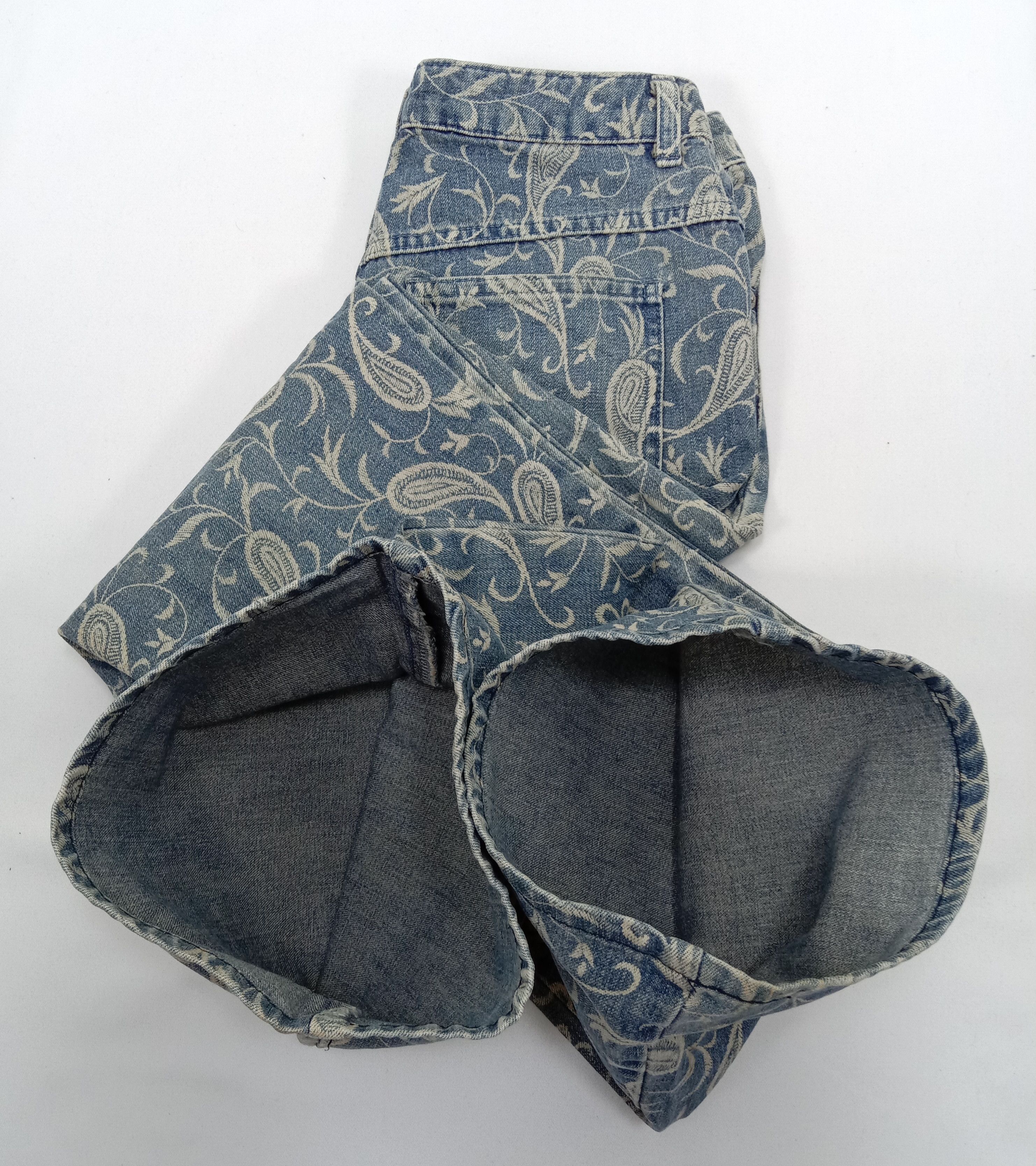 Japanese Brand Vintage Japanese Art Full Printed Flare Jeans Size 27" / US 4 / IT 40 - 13 Thumbnail