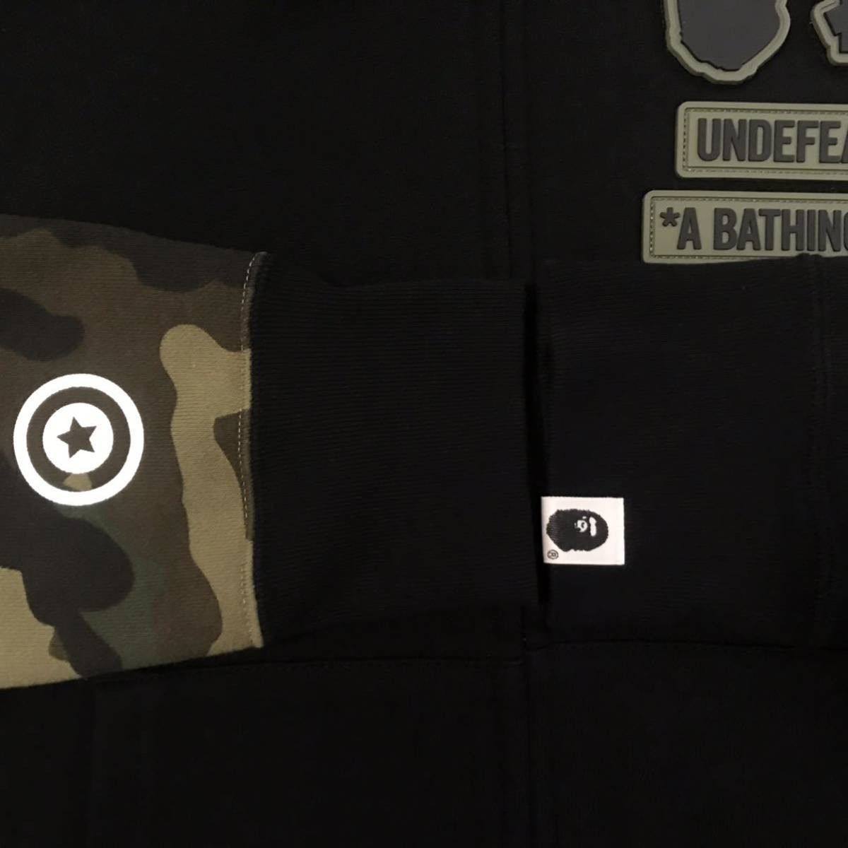 Bape × Undefeated BAPE × undefeated shark full zip hoodie ape woodland camo Size US S / EU 44-46 / 1 - 6 Thumbnail