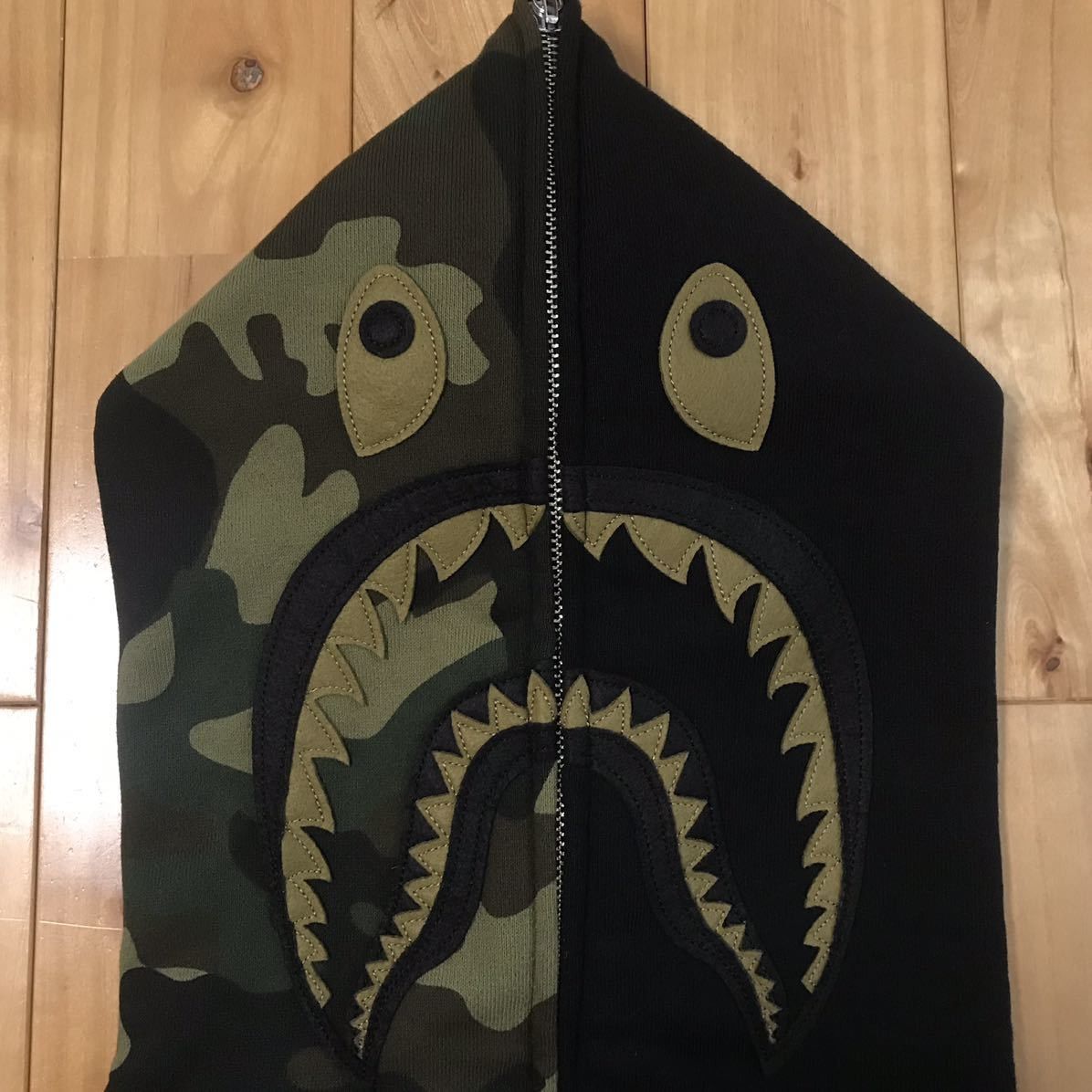 Bape × Undefeated BAPE × undefeated shark full zip hoodie ape woodland camo Size US S / EU 44-46 / 1 - 2 Thumbnail