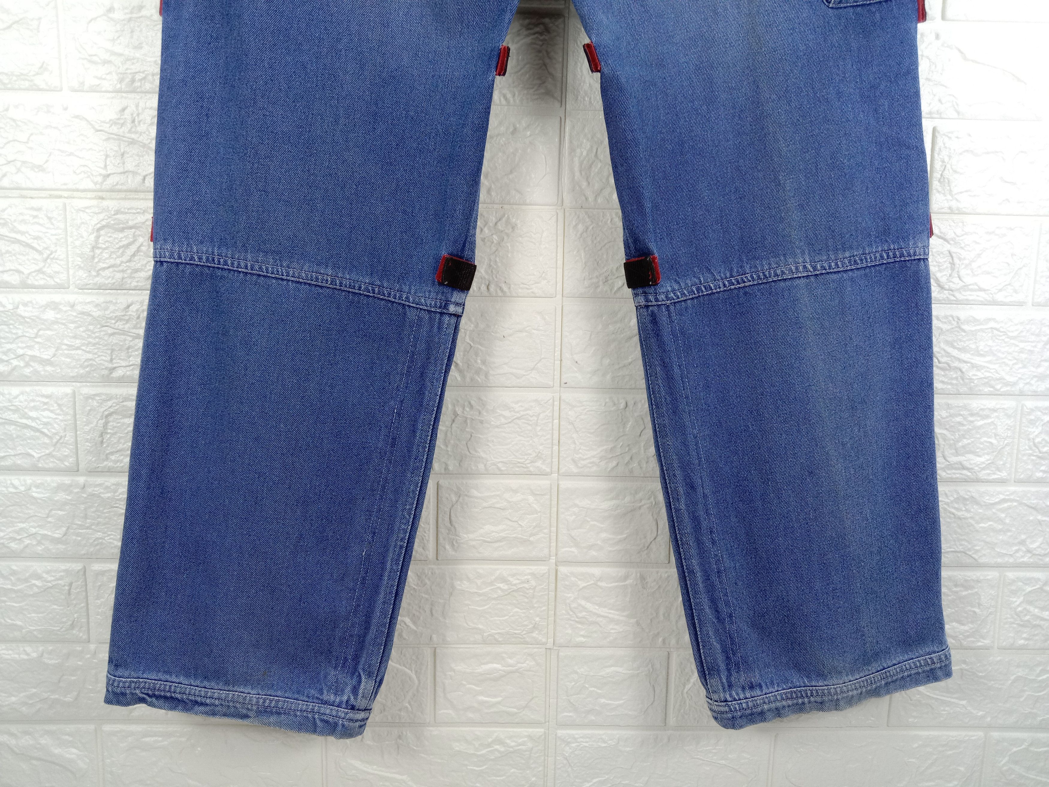 Japanese Brand Vintage Japanese Wide Multi Pocket Cargo Baggy Jeans Size US 32 / EU 48 - 8 Thumbnail