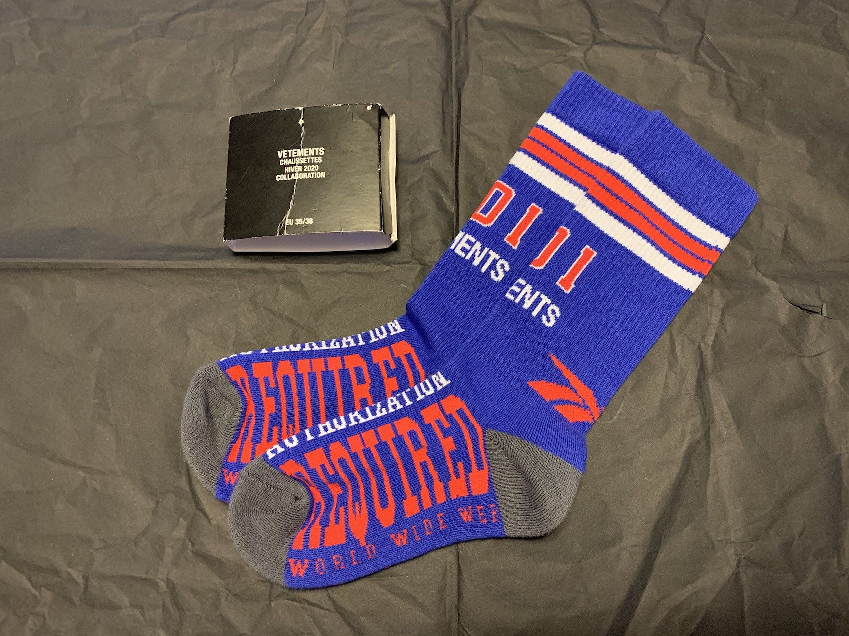 Vetements US5-8, Socks Varsity Size ONE SIZE - 1 Thumbnail