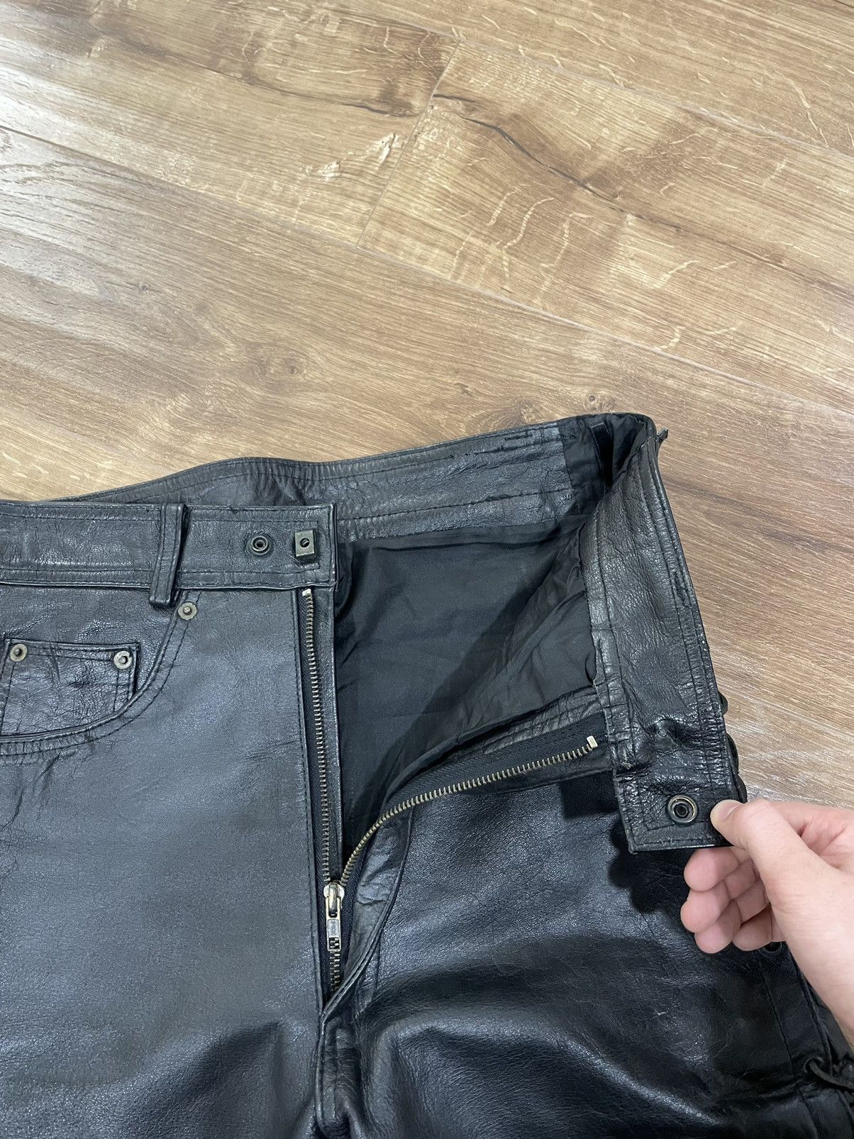 Genuine Leather Vintage Genuine Leather Black Cowboy Leather Pants Size 32 Size US 32 / EU 48 - 6 Thumbnail