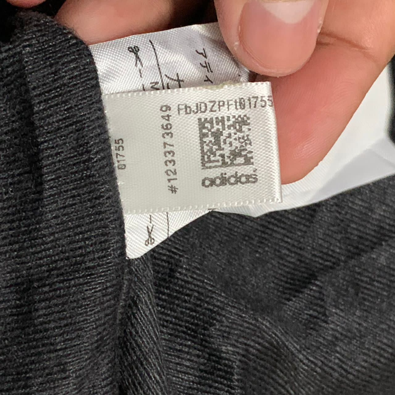 Adidas Adidas shell 100% nylon jacket Size US L / EU 52-54 / 3 - 13 Thumbnail