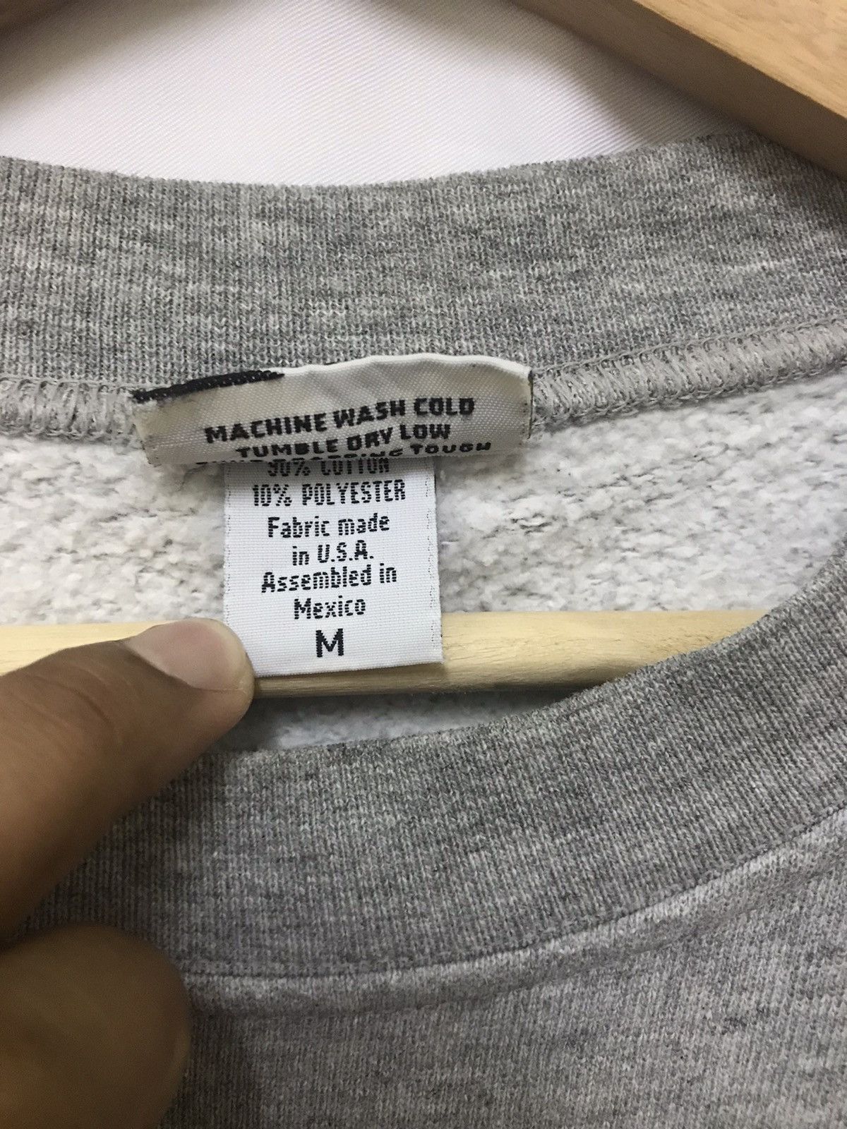 Japanese Brand × Volcom Vintage VOLCOM Sweatshirt Embroidered Streetwear Size US M / EU 48-50 / 2 - 6 Thumbnail