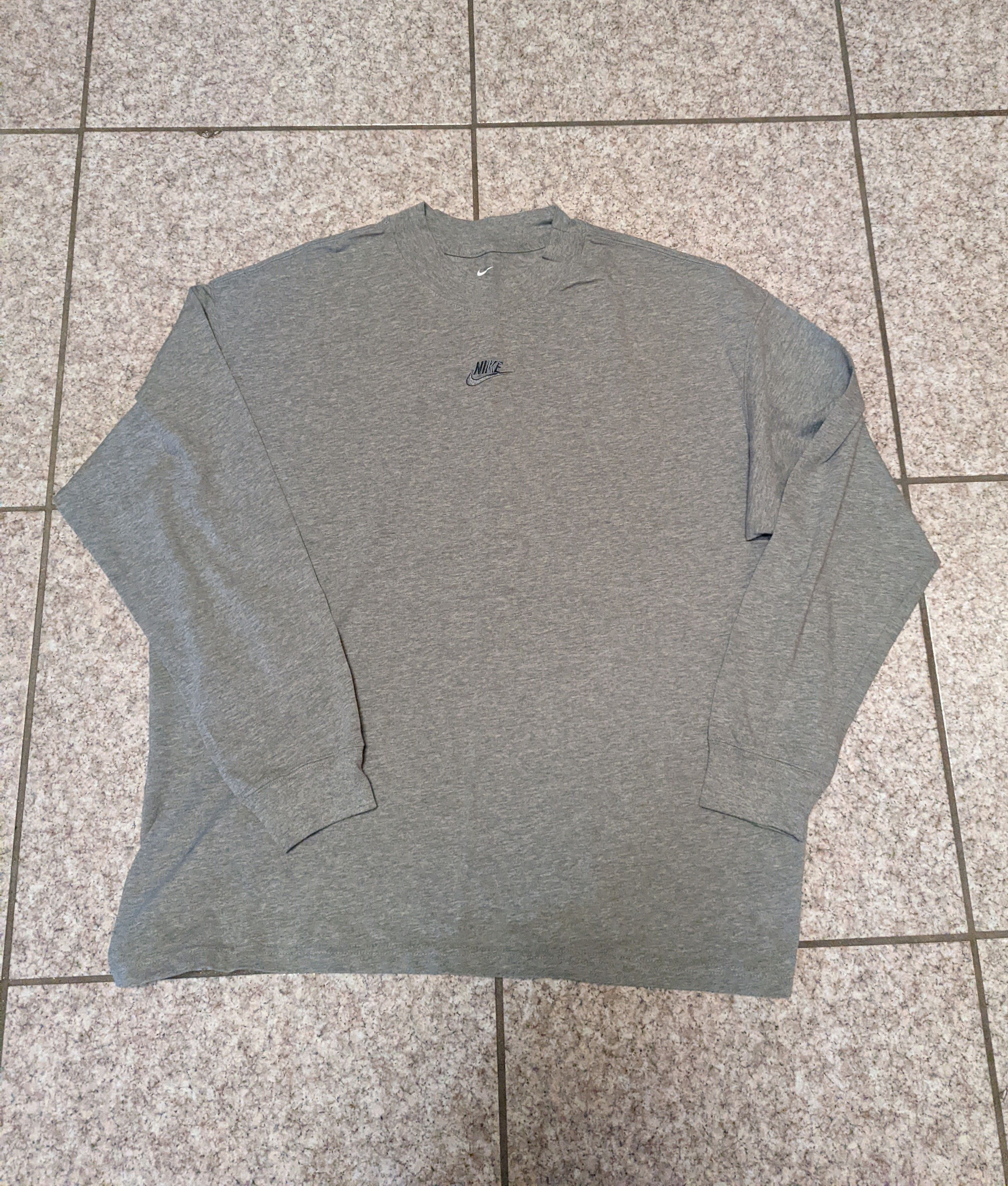 Nike Nike Center Swoosh Long Sleeve Tee Size US XL / EU 56 / 4 - 1 Thumbnail