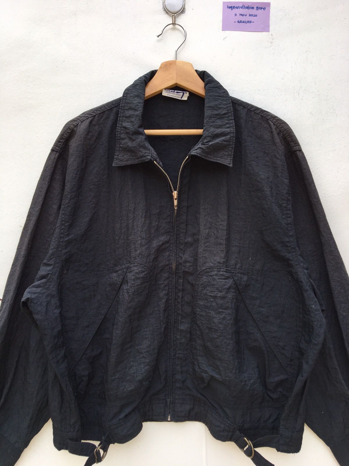 Issey Miyake Vtg 80s Hai Sporting Gear Issey Miyake BigLogo Spellout Jckt Size US L / EU 52-54 / 3 - 10 Thumbnail