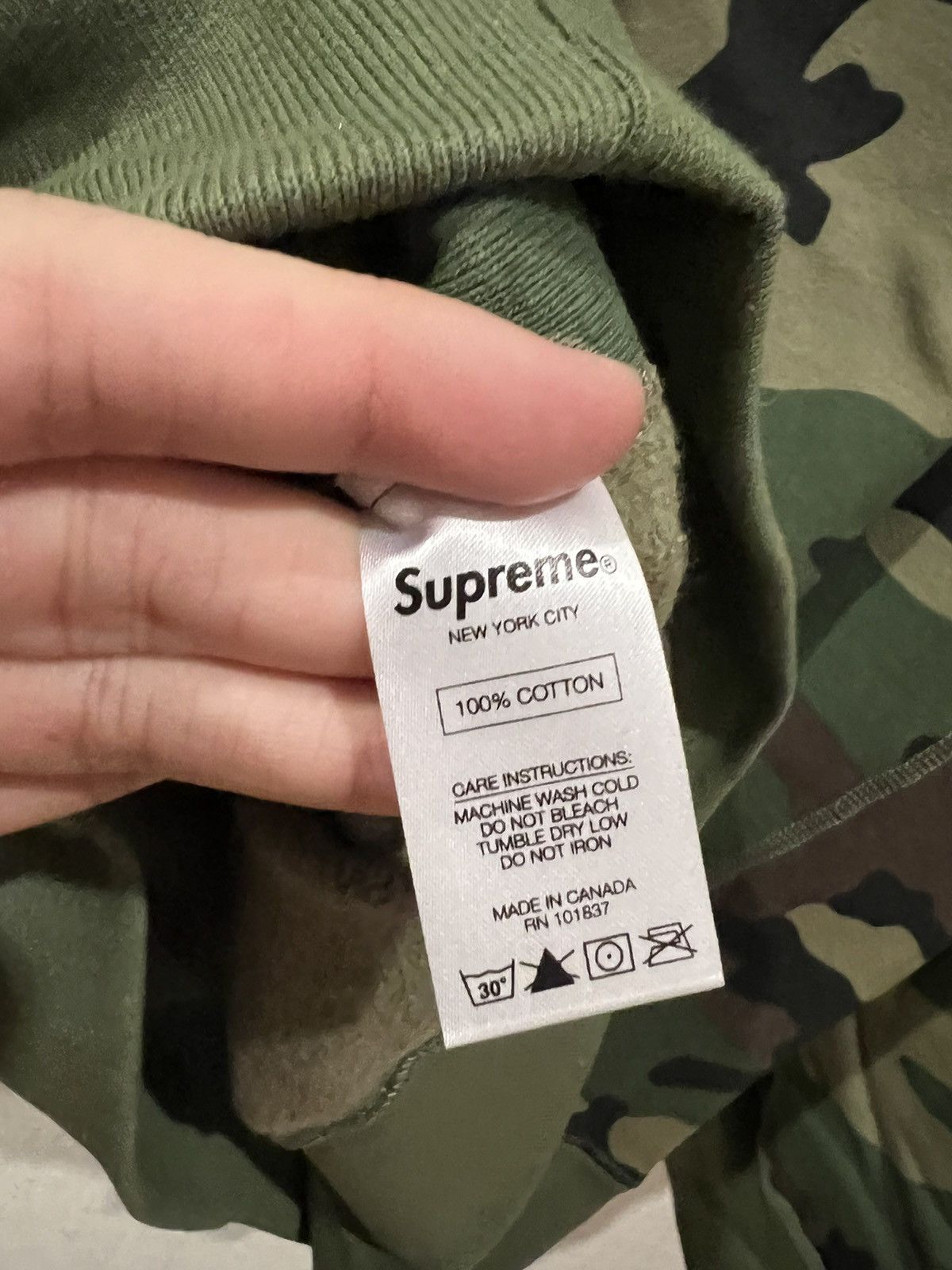 Supreme FW15 camo box logo crewneck Size US M / EU 48-50 / 2 - 6 Thumbnail
