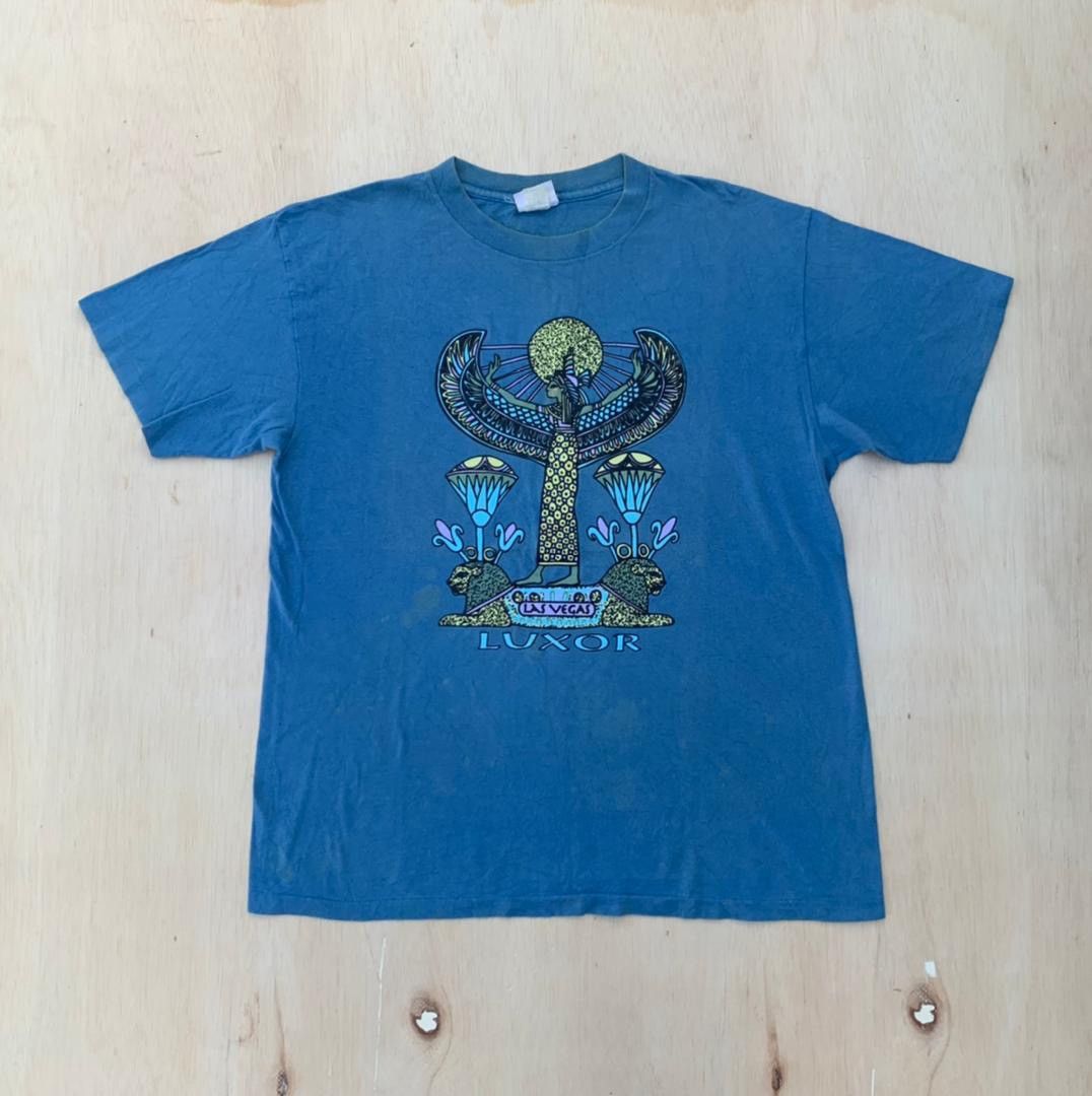 Vintage Vintage tee C - 10 luxor las vegas Size US XL / EU 56 / 4 - 1 Thumbnail