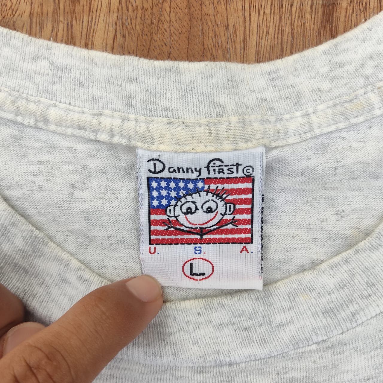 vintage tee C16