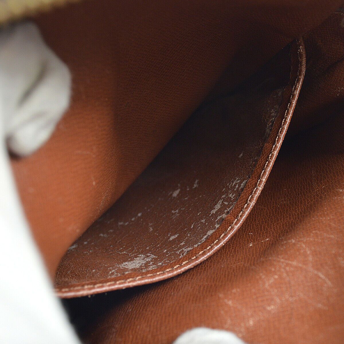 Louis Vuitton Amazon Crossbody Shoulder Bag Size ONE SIZE - 7 Thumbnail