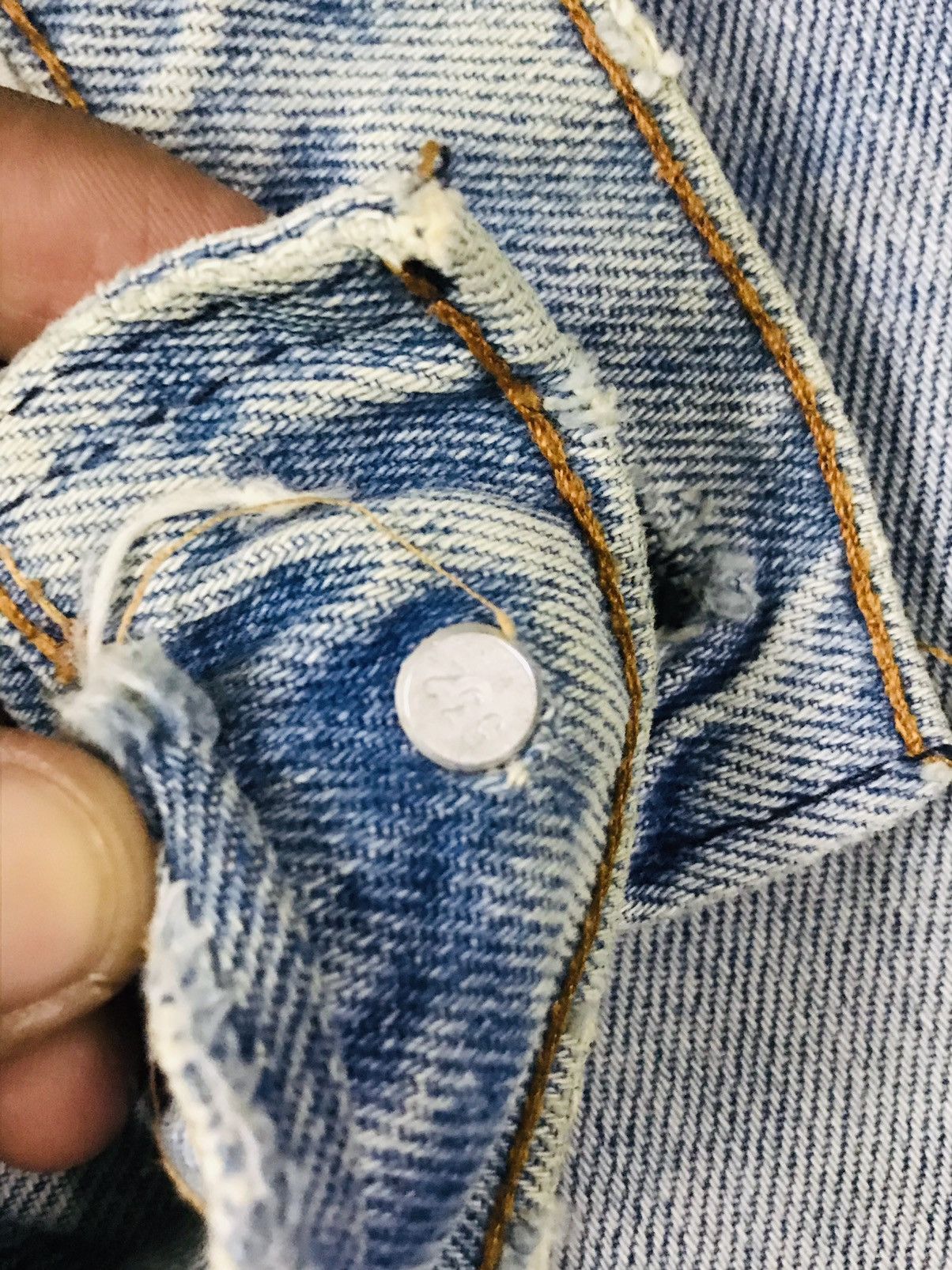 Levi's Vintage Light Wash Distressed Denim Jeans – Frayed Waist Size US 34 / EU 50 - 10 Thumbnail
