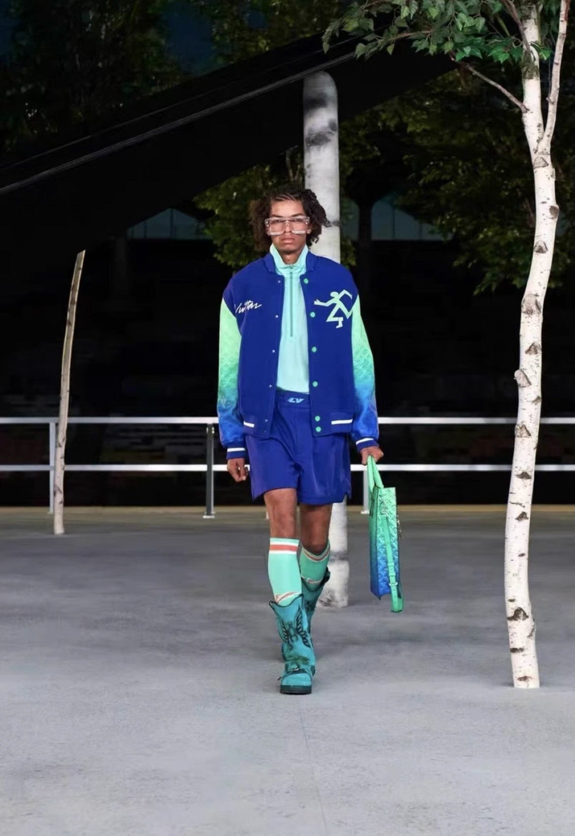 Louis Vuitton × Virgil Abloh Mix gradient leather bomber varsity jacket Size US M / EU 48-50 / 2 - 3 Thumbnail