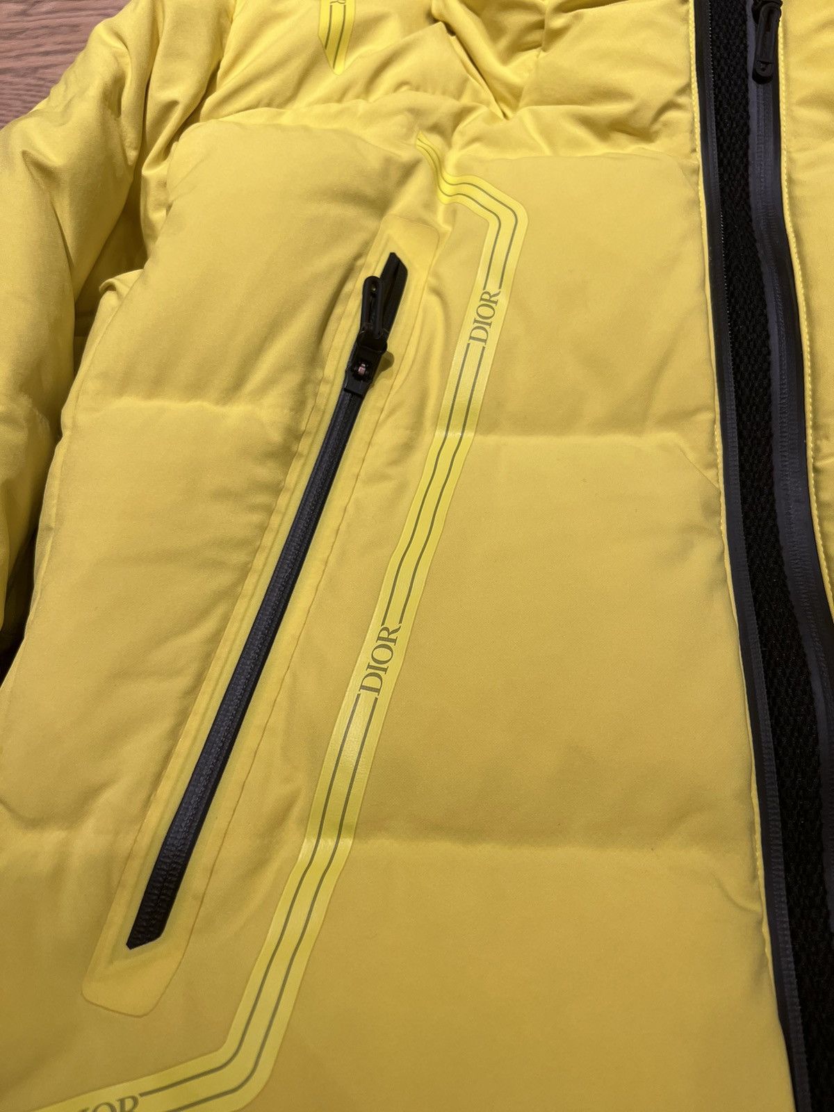 Dior Hooded down technical puffer ski jacket Size US S / EU 44-46 / 1 - 3 Thumbnail
