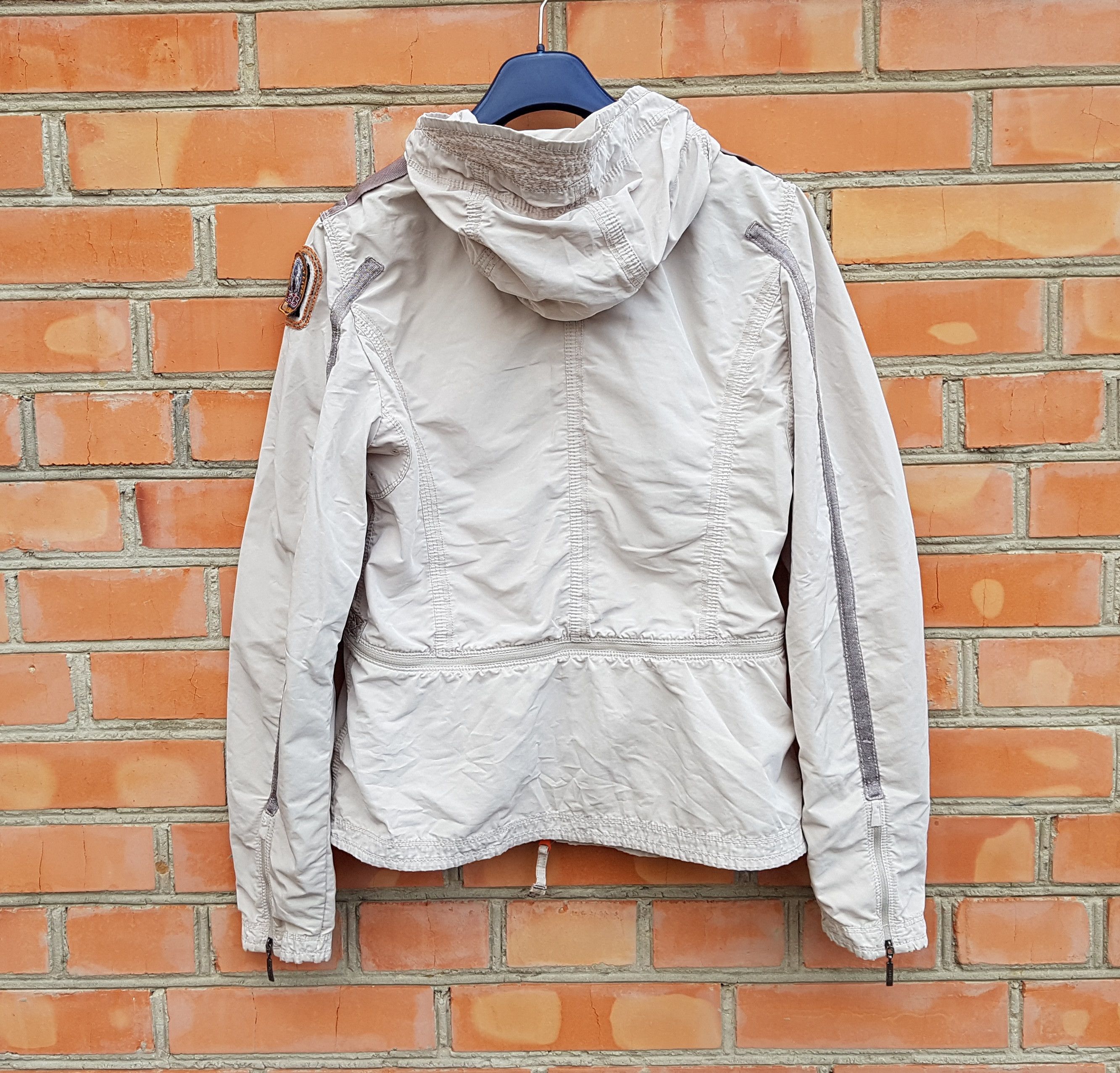 Parajumpers Parajumpers Windbreaker Womens Light Jacket size L Size L / US 10 / IT 46 - 10 Thumbnail