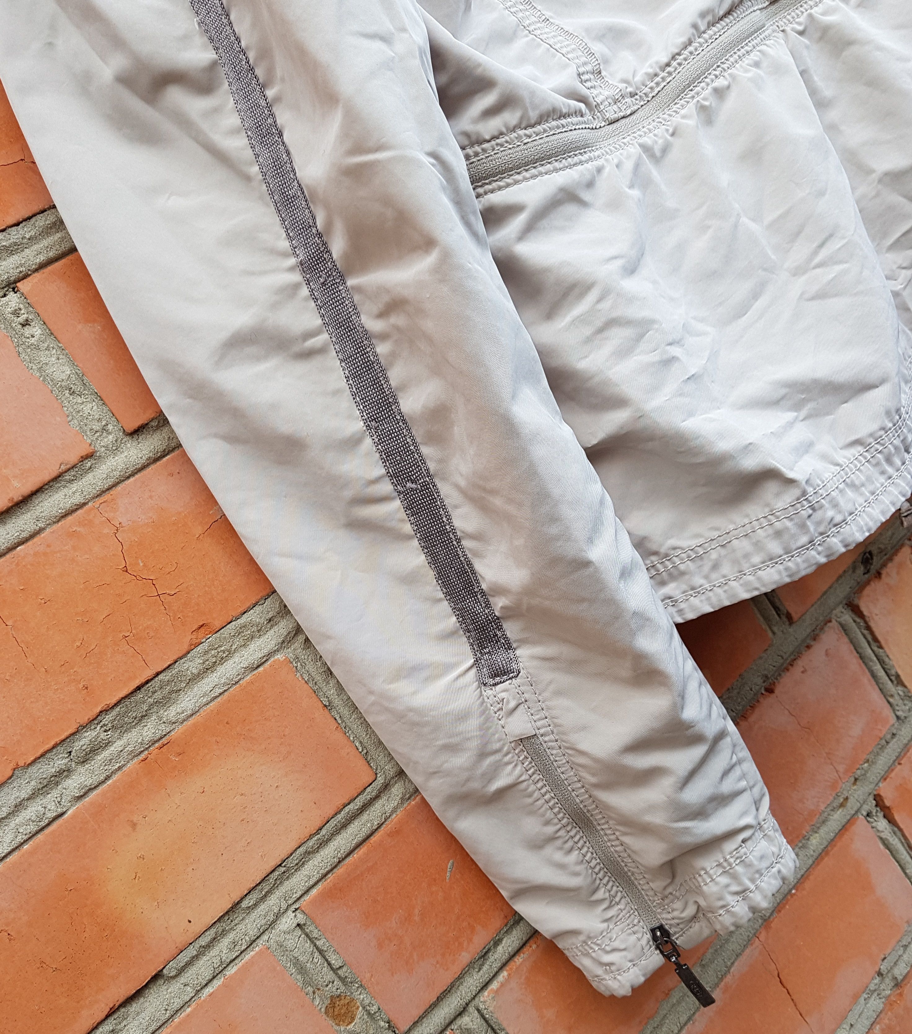 Parajumpers Parajumpers Windbreaker Womens Light Jacket size L Size L / US 10 / IT 46 - 13 Thumbnail