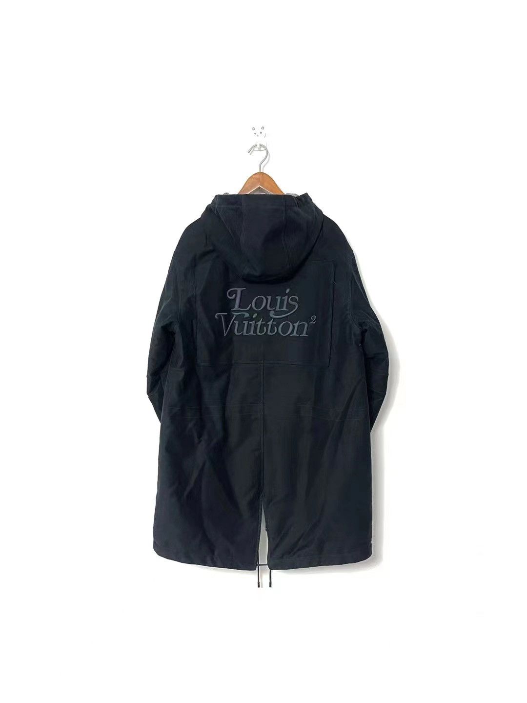 Louis Vuitton Embroidered square Lv padded moleskin parka Size US M / EU 48-50 / 2 - 2 Thumbnail