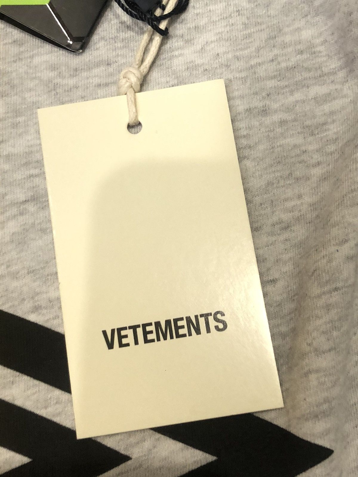 DHL VETEMENTS dhl Umbro Hong Kong exclusive tee Size US M / EU 48-50 / 2 - 7 Thumbnail