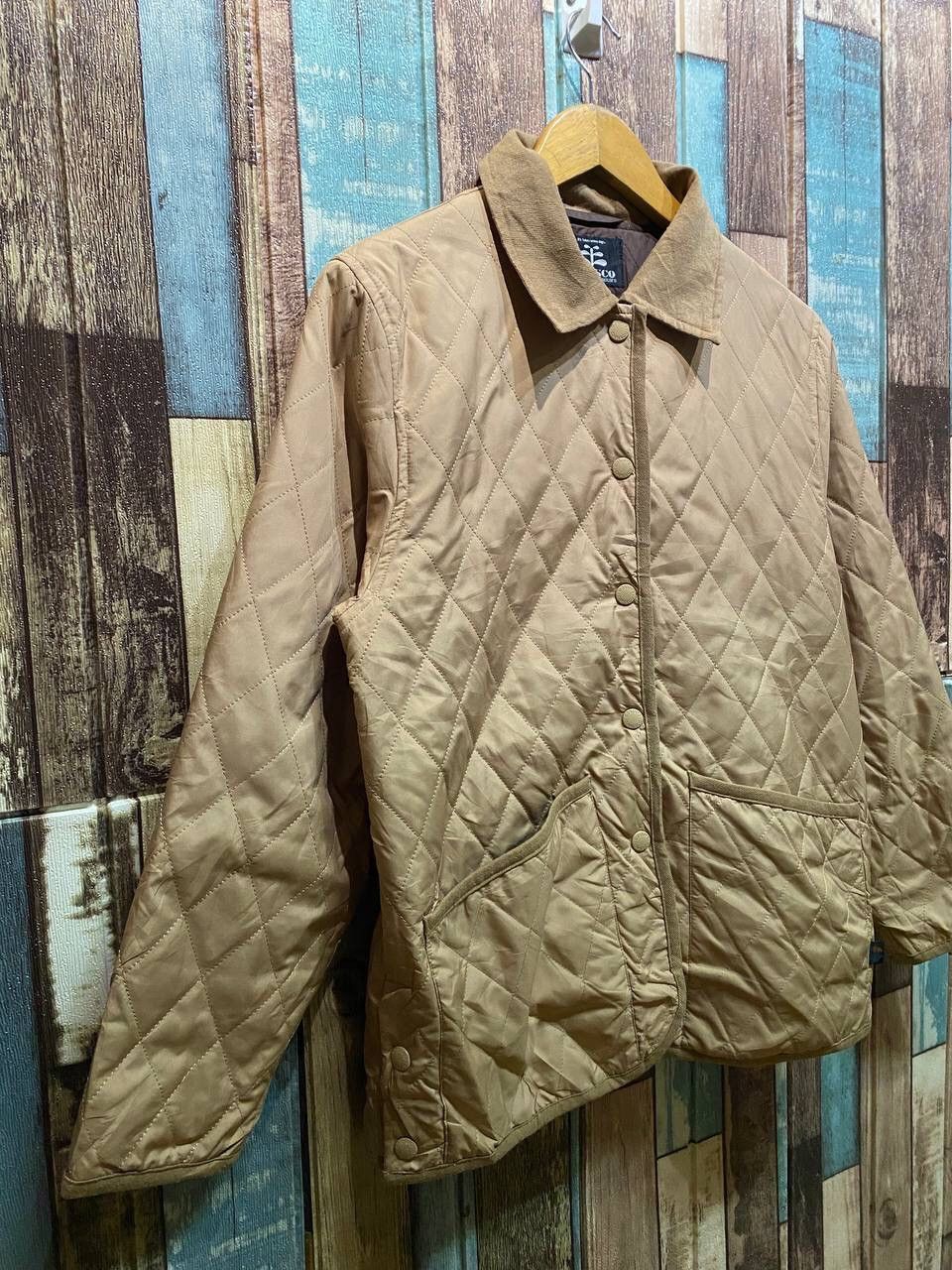 Japanese Brand CAPISCO COMPILATION OF PERSON’S QUILTED JACKET Size US M / EU 48-50 / 2 - 8 Thumbnail