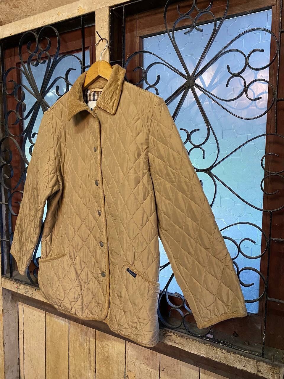 Aquascutum Vintage Aquascutum Diamond Quilted Jacket Size US S / EU 44-46 / 1 - 5 Thumbnail