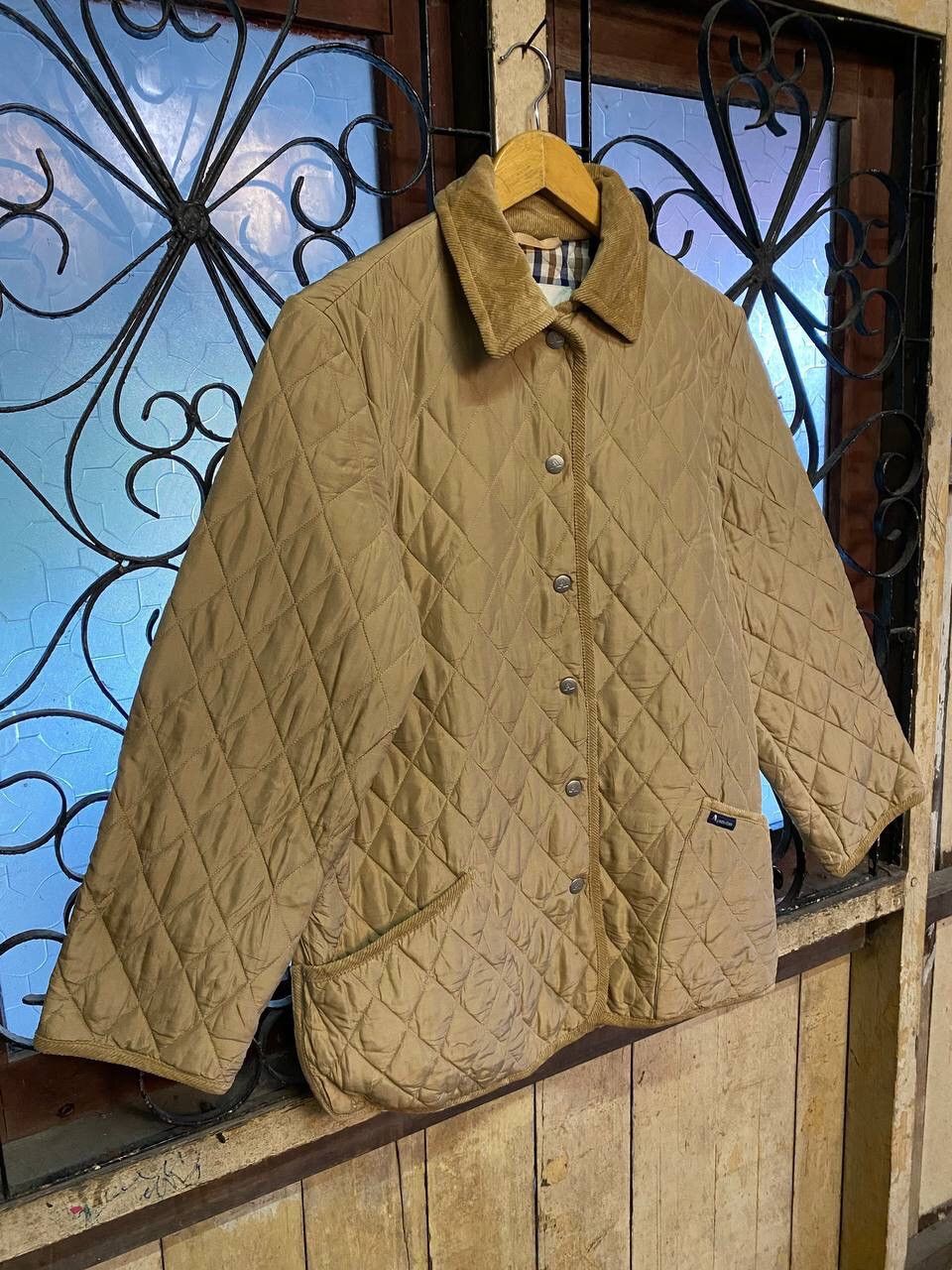Aquascutum Vintage Aquascutum Diamond Quilted Jacket Size US S / EU 44-46 / 1 - 4 Thumbnail
