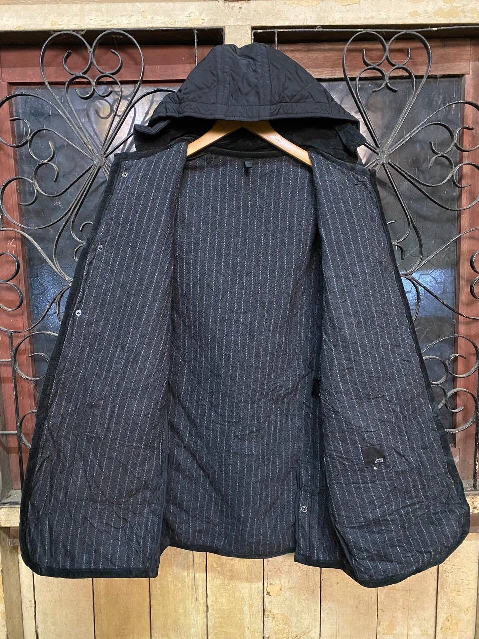 Japanese Brand LIMITED EDITION QUILTED HOODED JACKET Size US S / EU 44-46 / 1 - 7 Thumbnail
