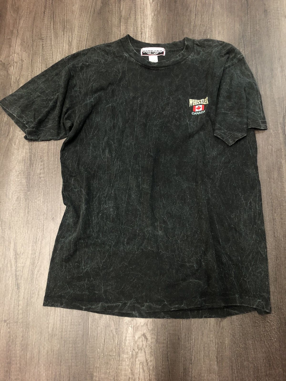 Vintage Vintage Whistler Canada Tee Shirt Size US L / EU 52-54 / 3 - 1 Thumbnail