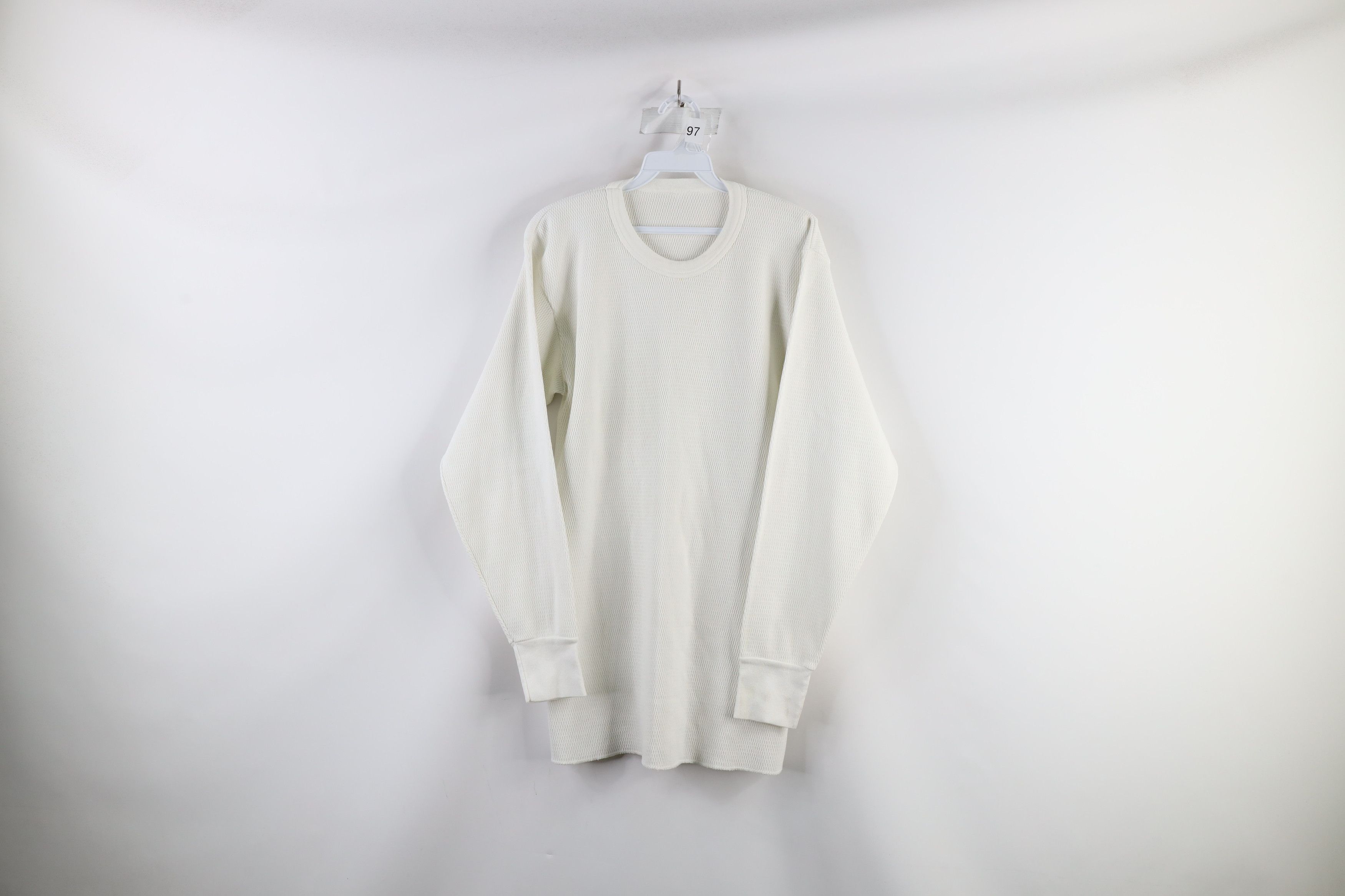 Vintage Vintage 70s Streetwear Waffle Knit Long Sleeve T-Shirt White Size US L / EU 52-54 / 3 - 1 Thumbnail
