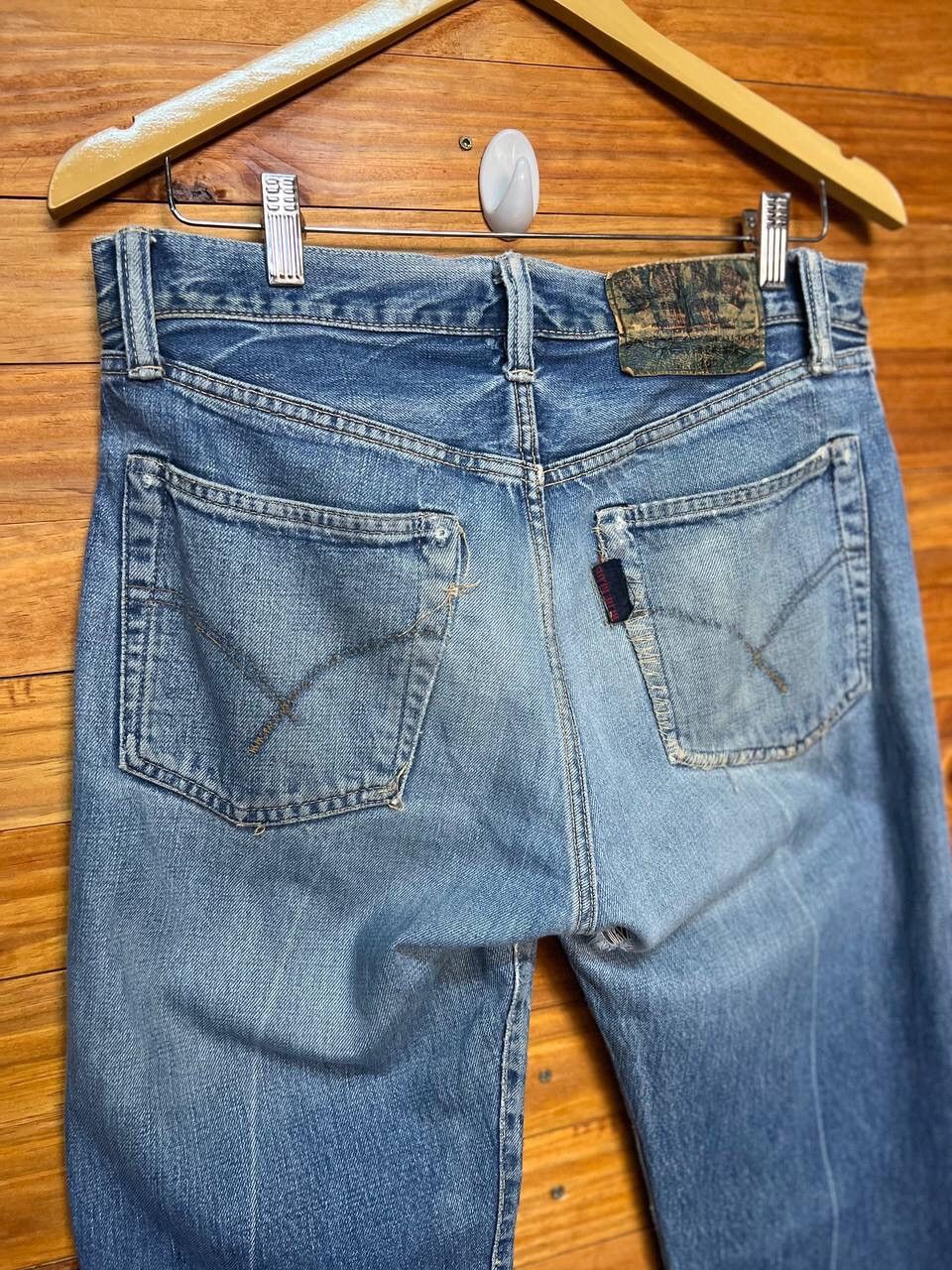 Blue Blue Japan VINTAGE BLUE BLUE JAPAN SLEVEDGE DISTRESS DENIM JEANS Size US 32 / EU 48 - 11 Thumbnail