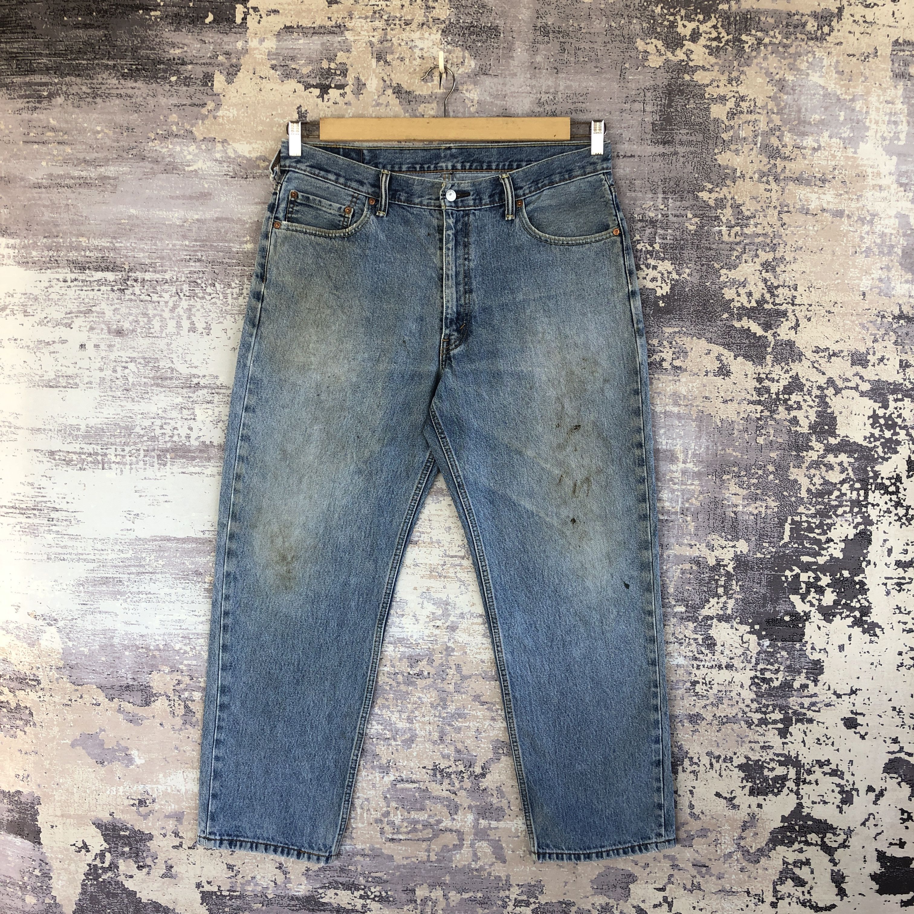 Vintage Y2K Dirty Levis Jeans Levi's 550 Sun Faded Denim