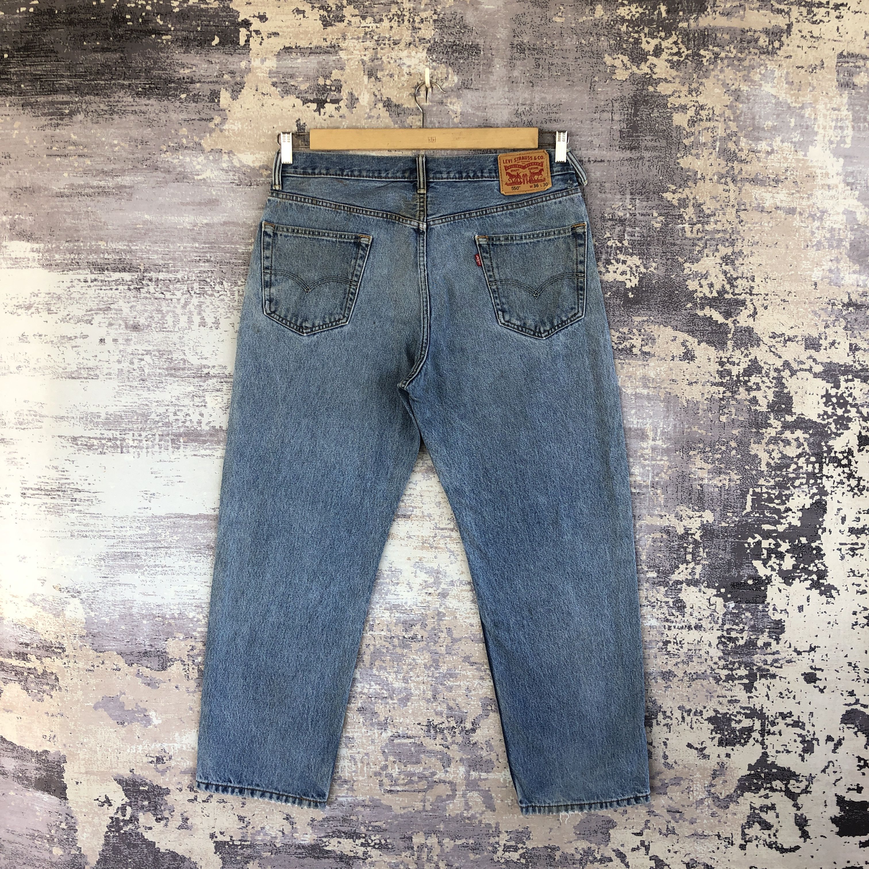 Levi's × Vintage Vintage Y2K Dirty Levis Jeans Levi's 550 Sun Faded Denim Size US 34 / EU 50 - 2 Thumbnail