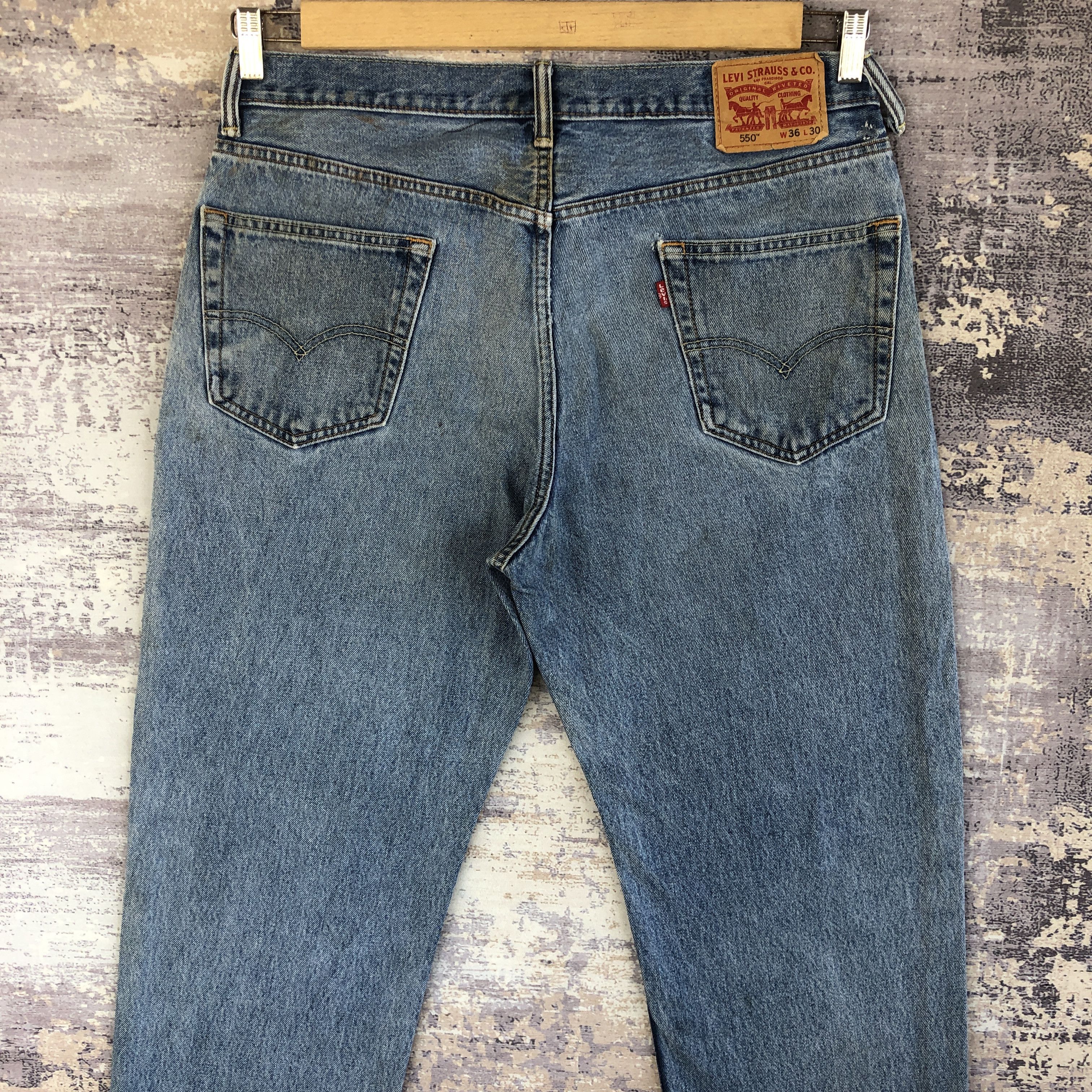 Levi's × Vintage Vintage Y2K Dirty Levis Jeans Levi's 550 Sun Faded Denim Size US 34 / EU 50 - 4 Thumbnail