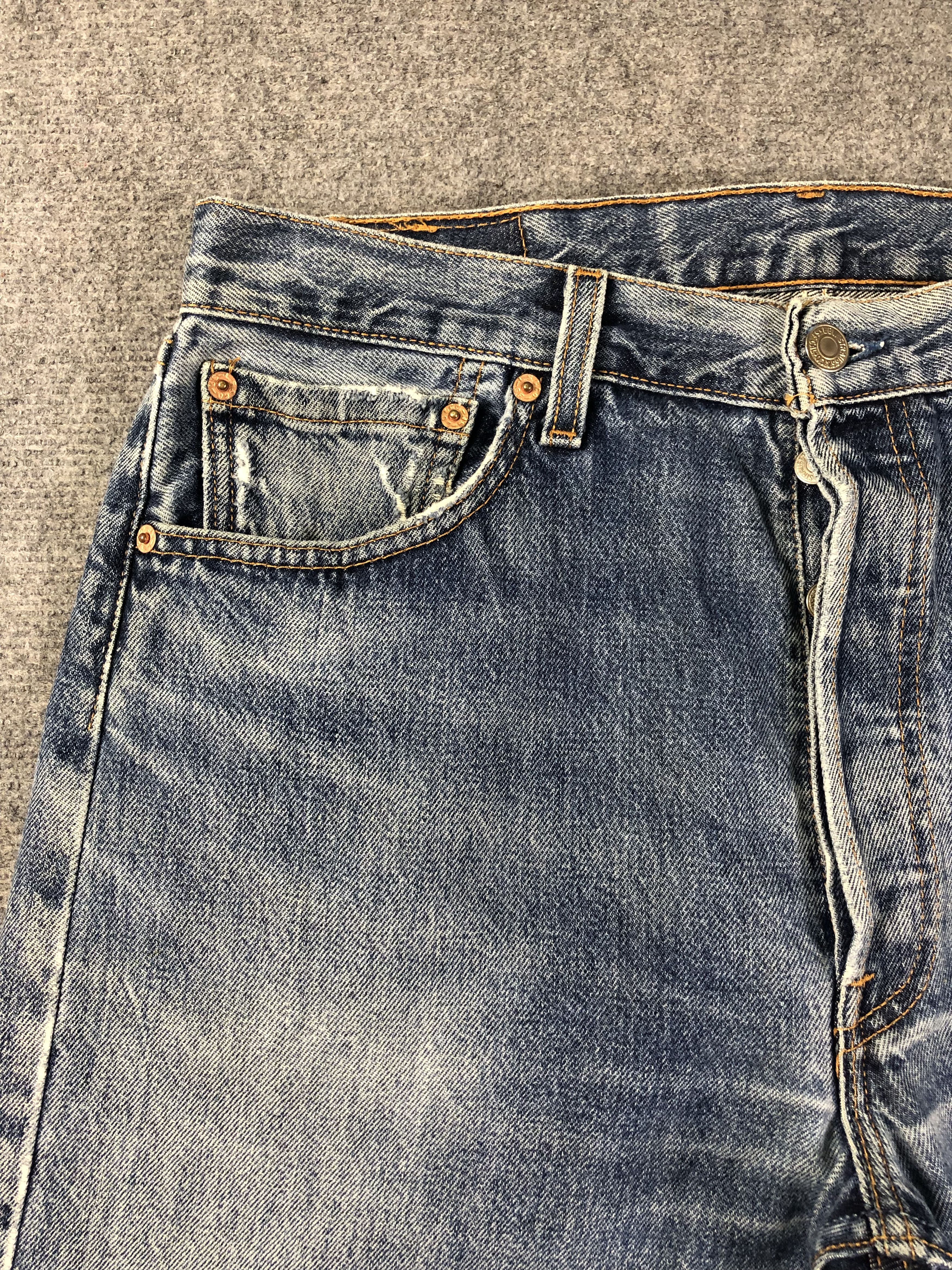 Levi's Wasg Blue Levis 501 Denim Jeans 34x29.5 Size US 34 / EU 50 - 3 Thumbnail
