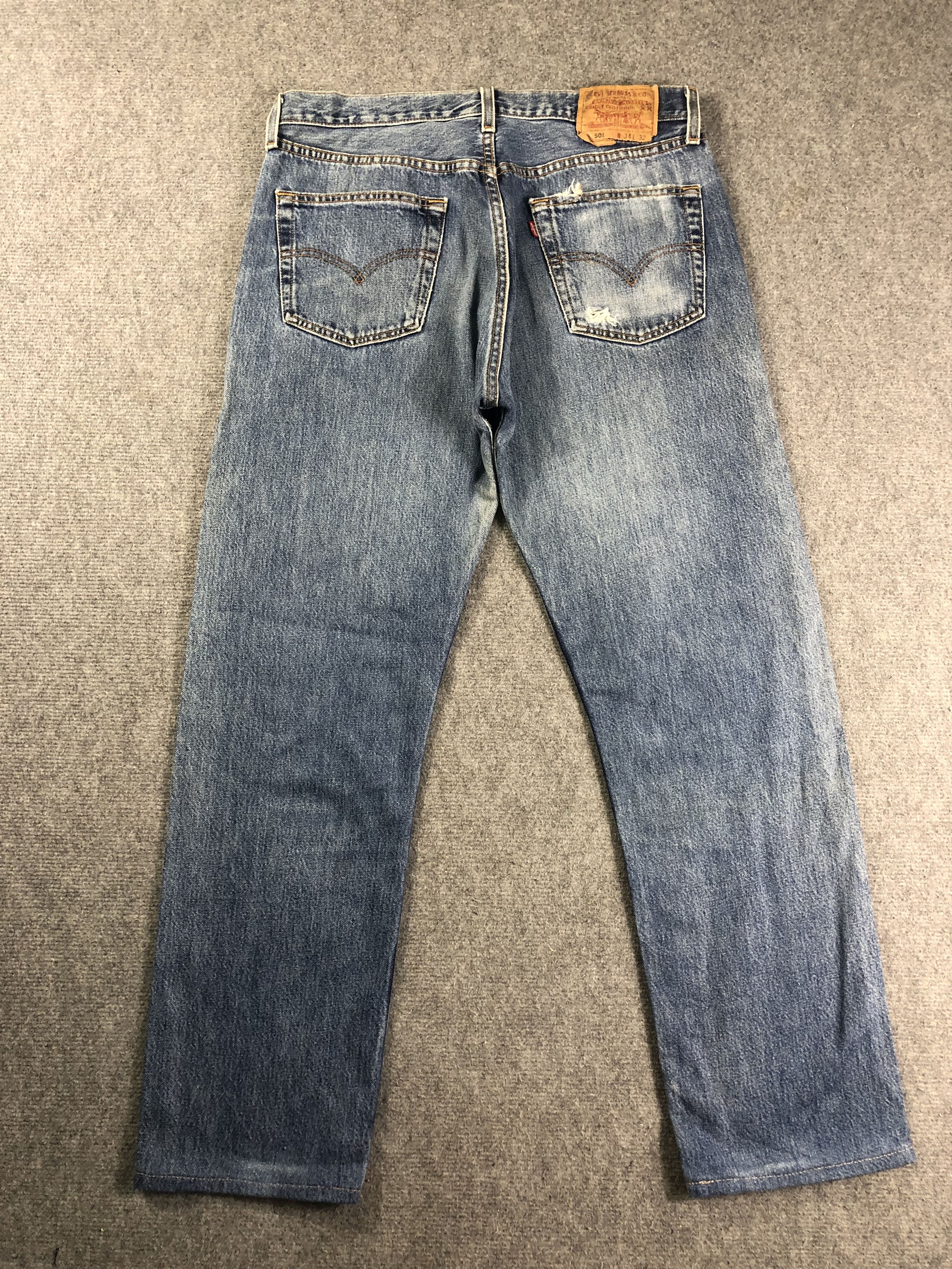Levi's Wasg Blue Levis 501 Denim Jeans 34x29.5 Size US 34 / EU 50 - 14 Thumbnail