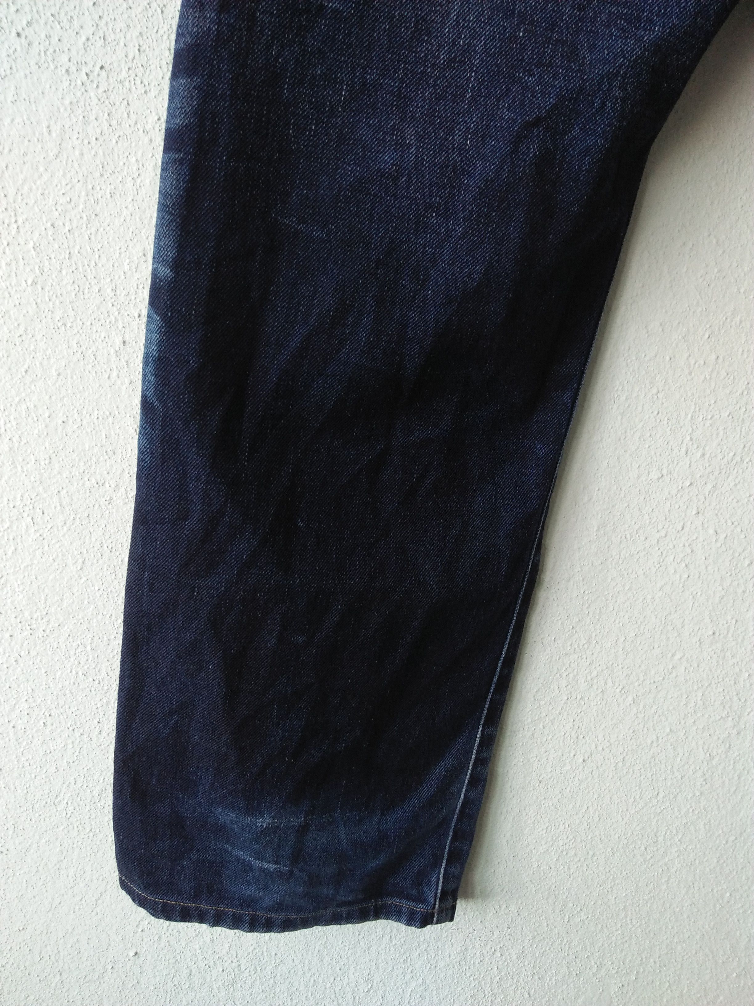 Levi's Vintage Levi's 2000 N3BP 7702-20 Dark Blue Distressed Denim Size US 30 / EU 46 - 11 Thumbnail