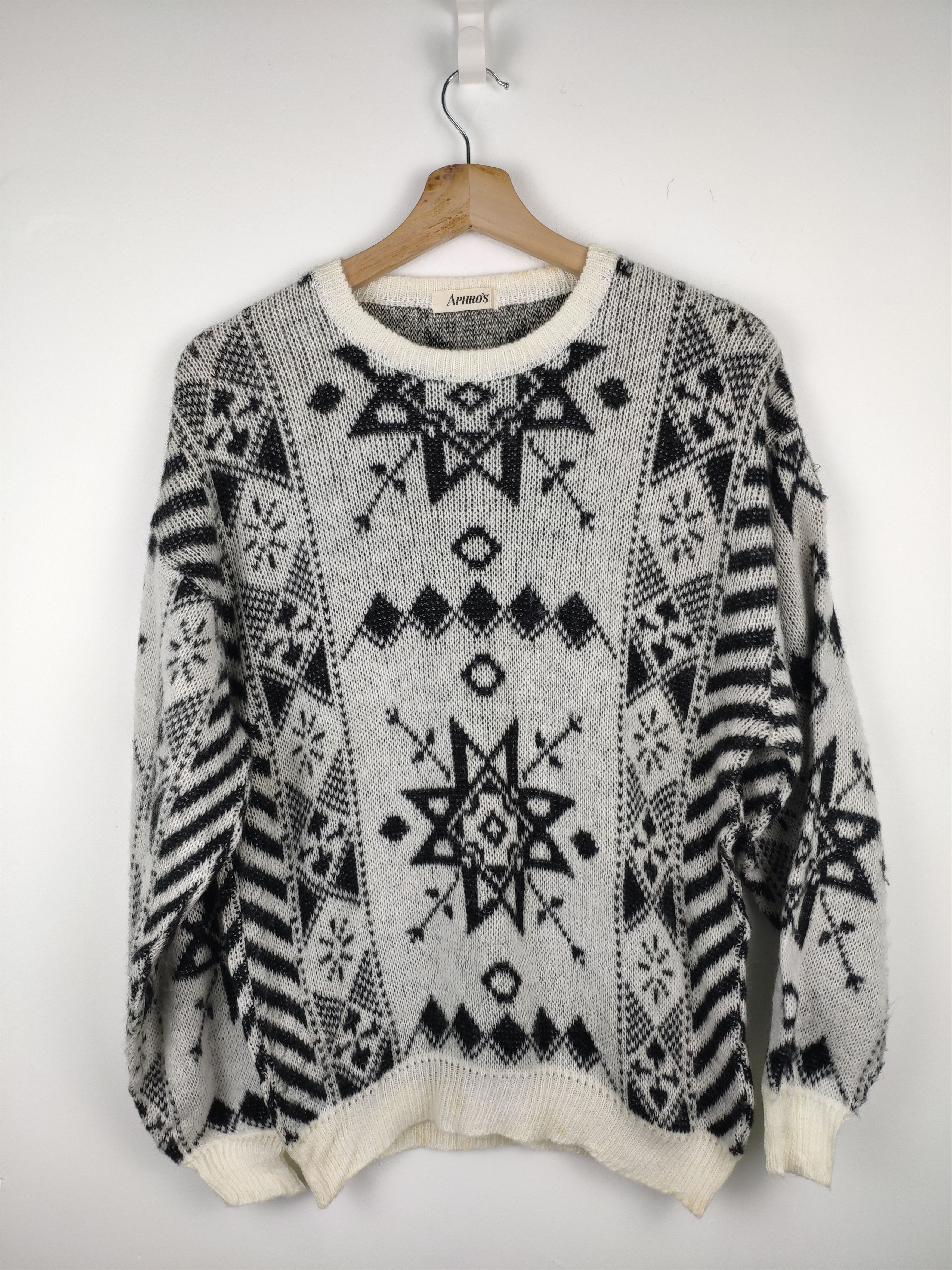Aran Isles Knitwear × Vintage Vintage Wool Knit Sweater Native Navajo Red Indian Size US M / EU 48-50 / 2 - 1 Thumbnail