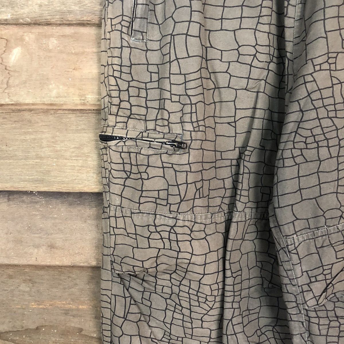Japanese Brand DL Cherolet hunting camo track Cargo Multipocket Pants #1882 Size US 33 - 6 Thumbnail
