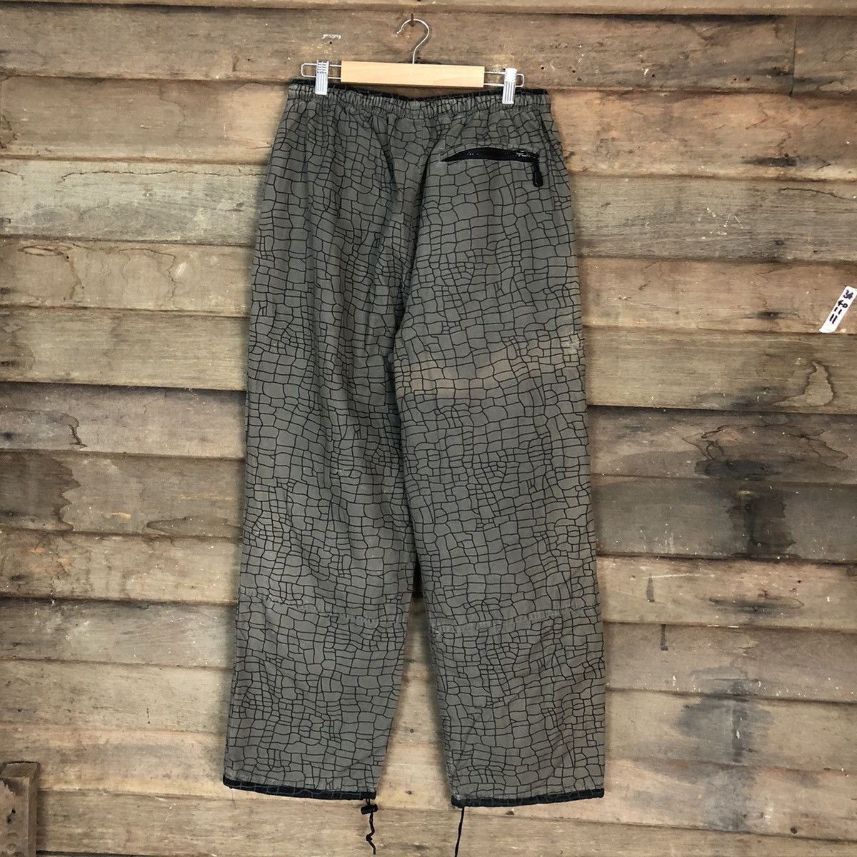 Japanese Brand DL Cherolet hunting camo track Cargo Multipocket Pants #1882 Size US 33 - 11 Thumbnail