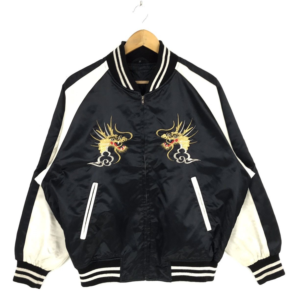 Japanese Brand Vintage SUKAJAN Embroidery Dragon Sukajan Souvenir Jacket Size US L / EU 52-54 / 3 - 2 Thumbnail