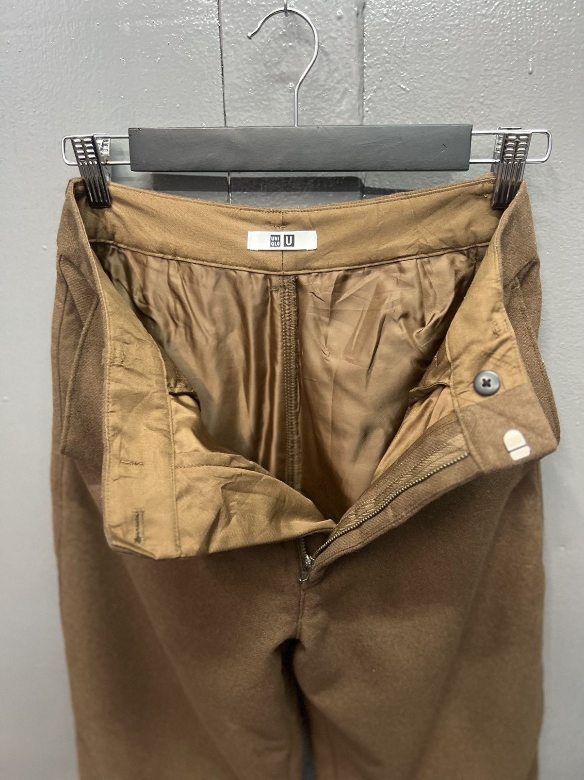 Uniqlo UNIQLO WOOL CASUAL PANTS SIZE 26 Size US 26 / EU 42 - 10 Thumbnail