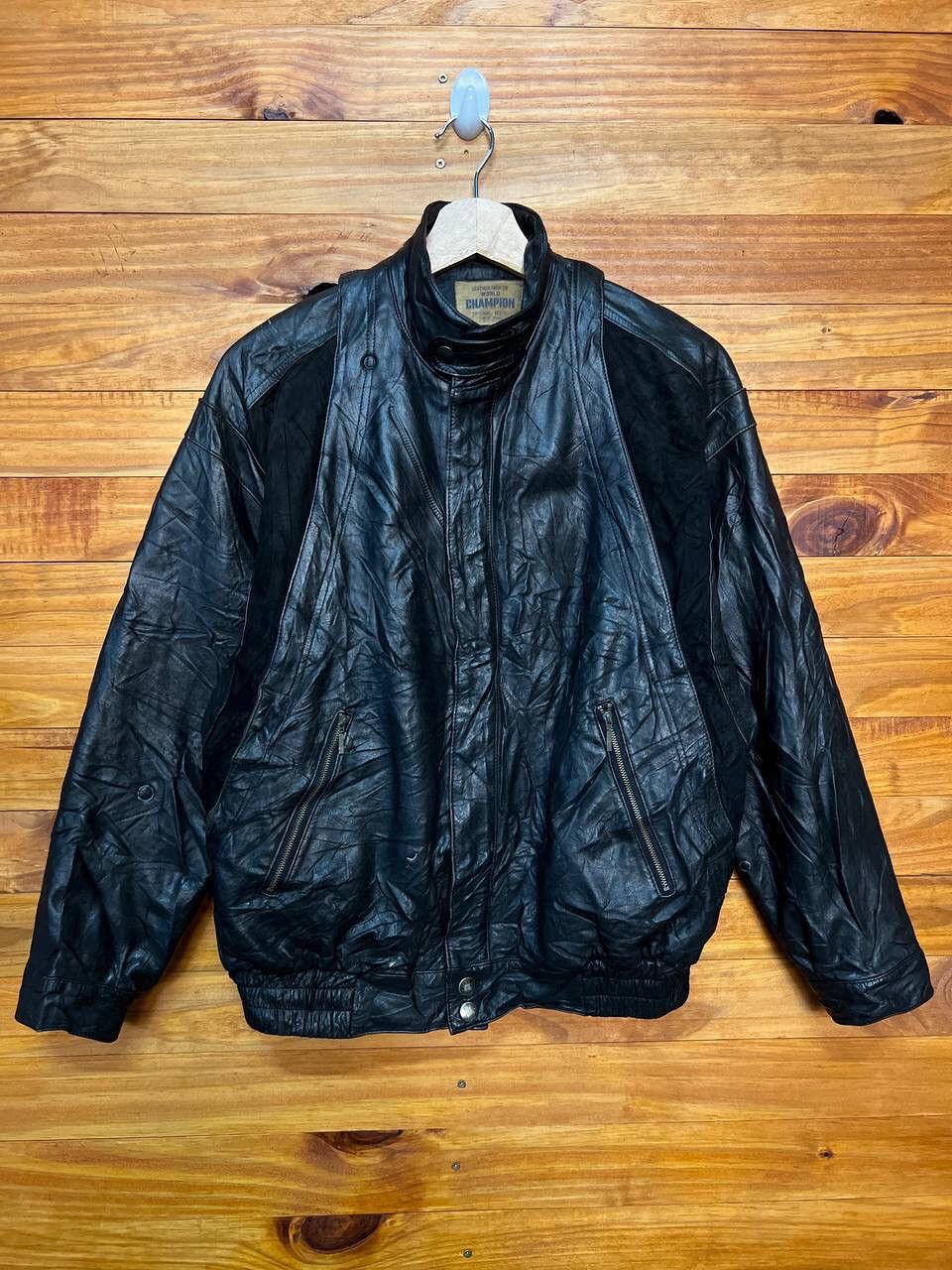 Champion 🔥BEST OFFER🔥VINTAGE CHAMPION LEATHER JACKET Size US L / EU 52-54 / 3 - 1 Thumbnail