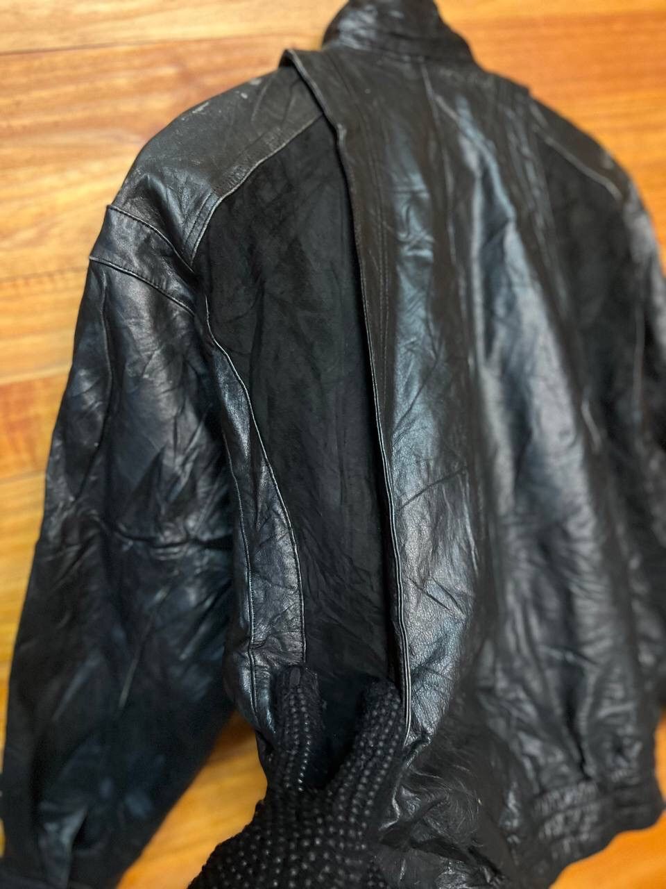Champion 🔥BEST OFFER🔥VINTAGE CHAMPION LEATHER JACKET Size US L / EU 52-54 / 3 - 10 Thumbnail