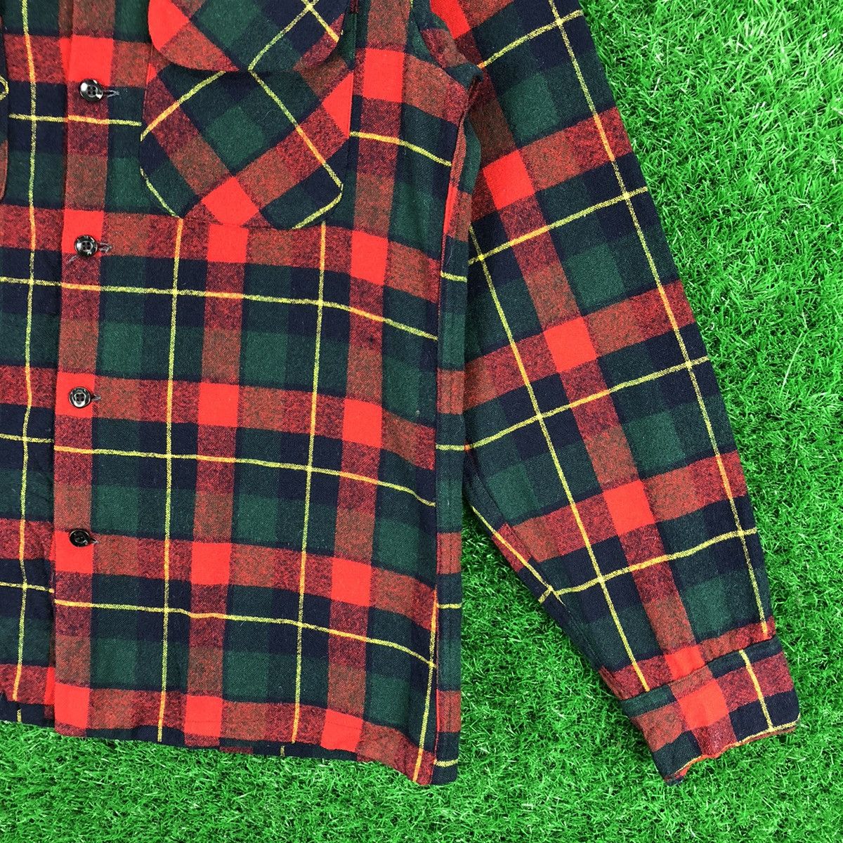 Vintage 50s Pendleton Wool Flannel Flap Pocket Loop Collar