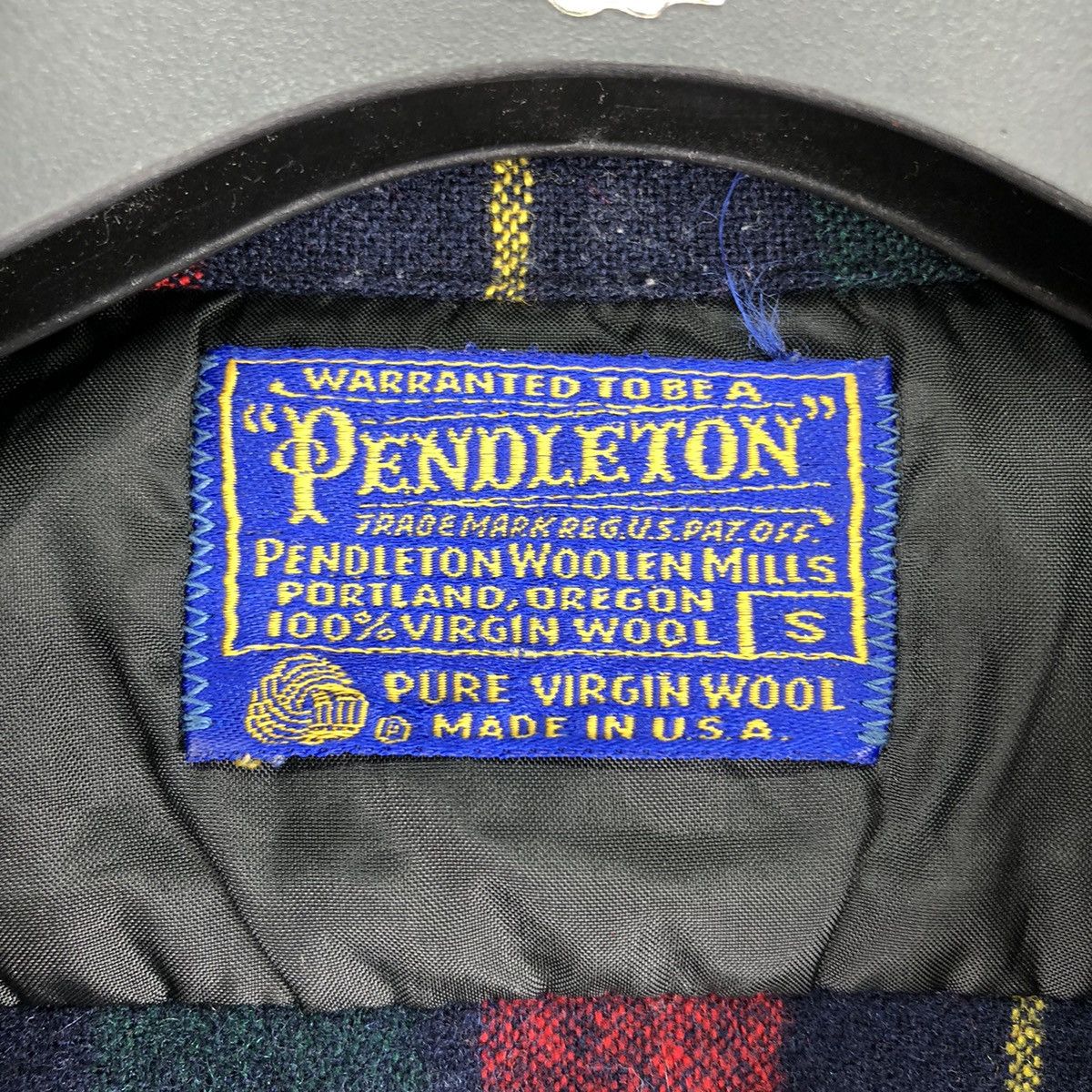 Vintage 50s Pendleton Wool Flannel Flap Pocket Loop Collar