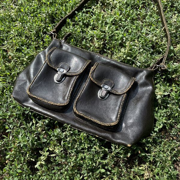 90's Crossbody Bag in Leather
