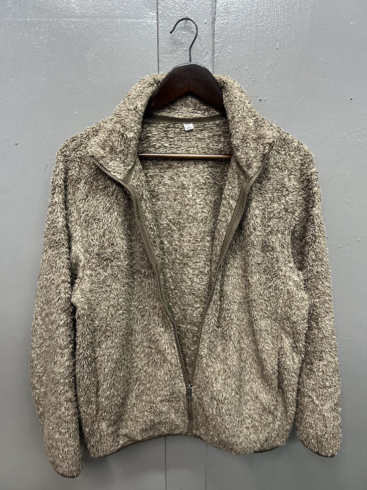 Uniqlo UNIQLO FLEECE DEEP PILE JACKET Size US M / EU 48-50 / 2 - 8 Thumbnail