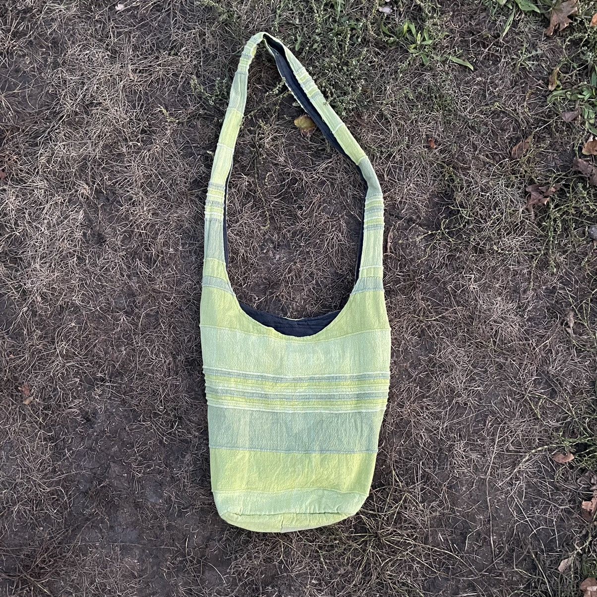 Vintage Vintage Y2K Neon Lime Crossbody Bag Streetwear Slim Boxy OS Size ONE SIZE - 1 Thumbnail