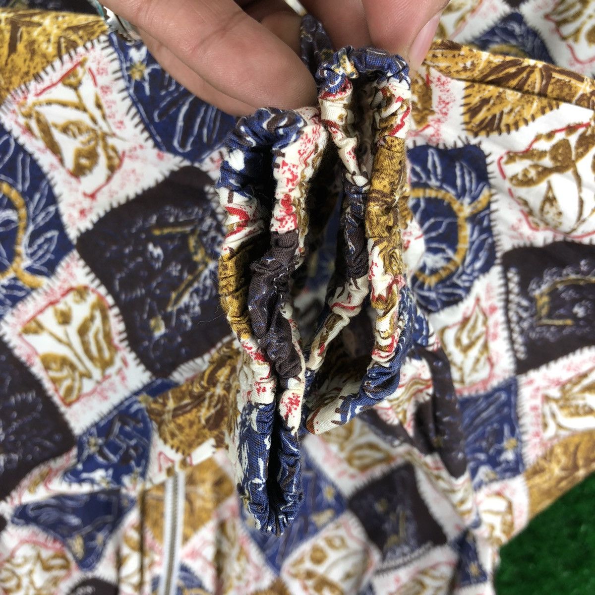 Japanese Brand Vintage Fullprint Sweater Zipper Hoodie by G/G Club Size US S / EU 44-46 / 1 - 7 Thumbnail