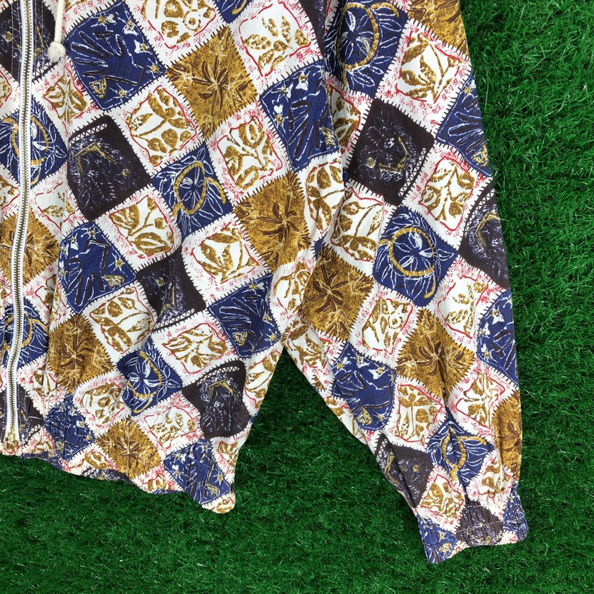 Japanese Brand Vintage Fullprint Sweater Zipper Hoodie by G/G Club Size US S / EU 44-46 / 1 - 3 Thumbnail