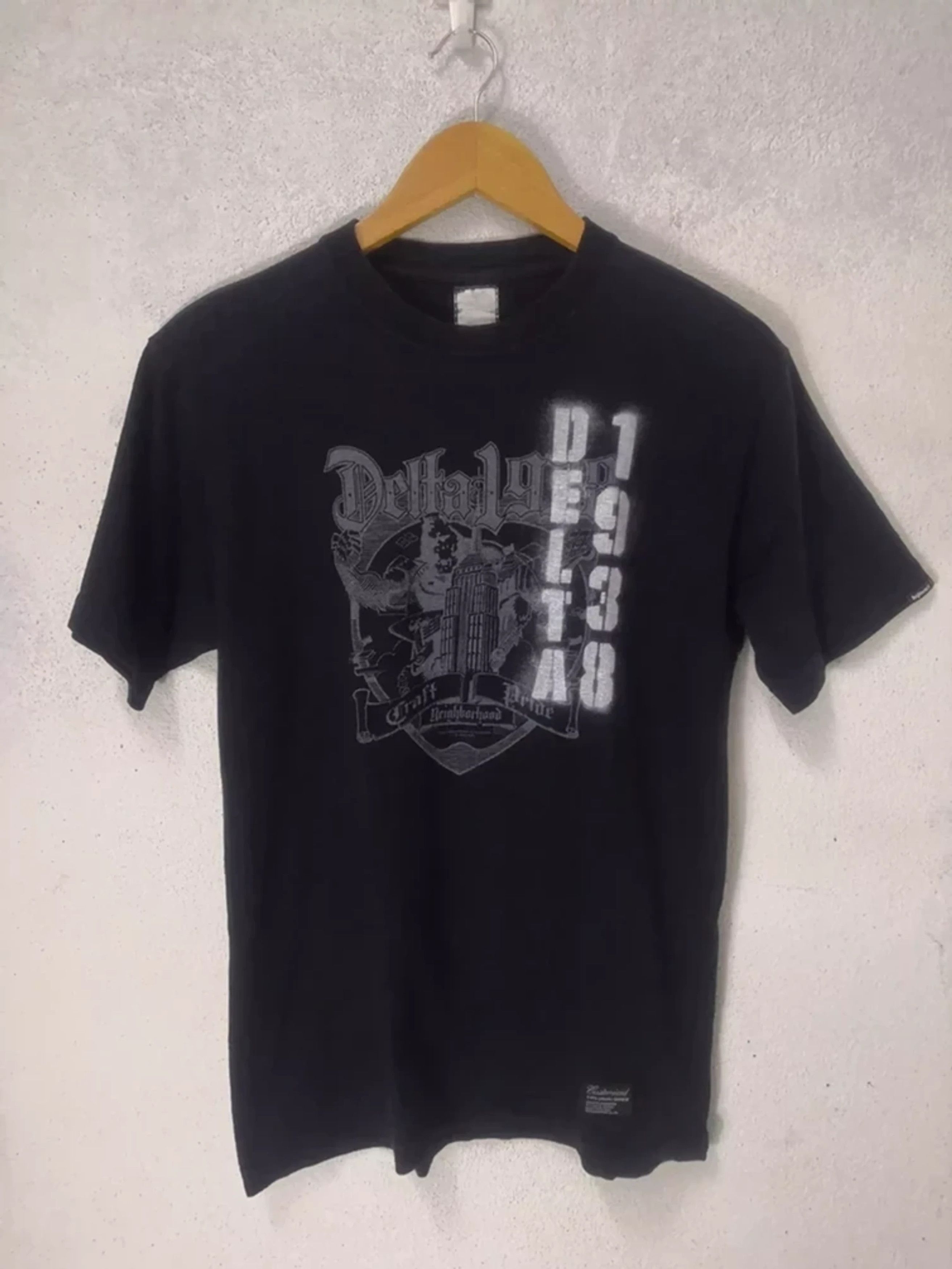 Japanese Brand Neighborhood Delta 1938 T shirt Streetwear Japanese Size US S / EU 44-46 / 1 - 1 Thumbnail
