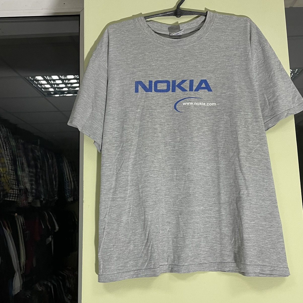 Vintage Vintage 90s Nokia Y2K Graphic Tee Faded Grey Streetwear L Size US L / EU 52-54 / 3 - 5 Thumbnail